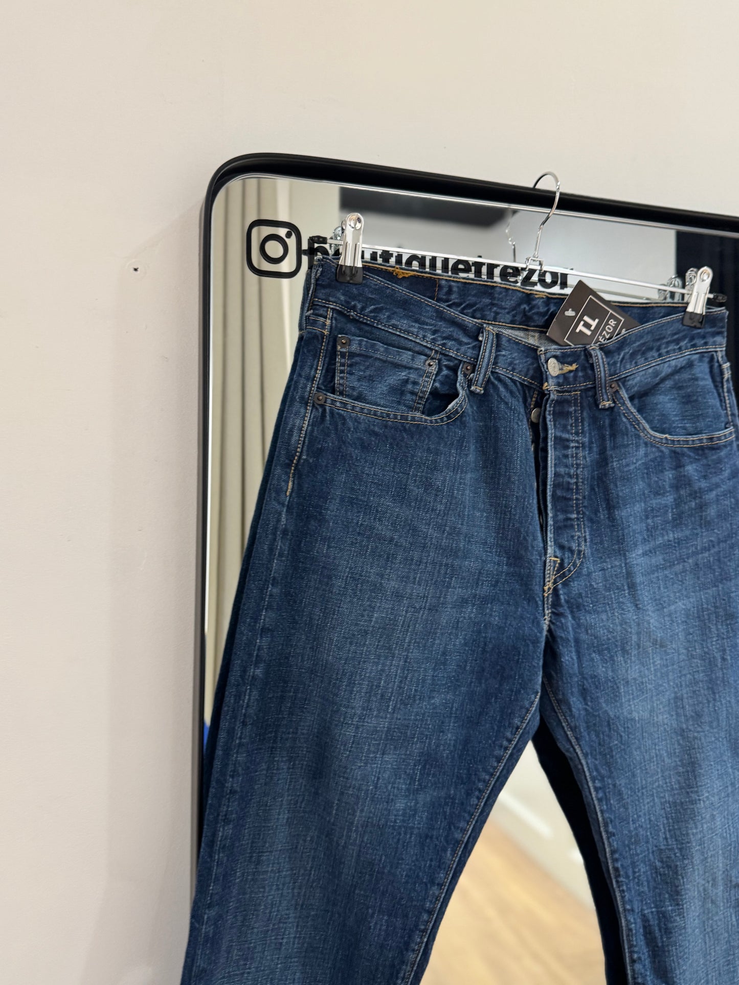 Jean Levis 501 42