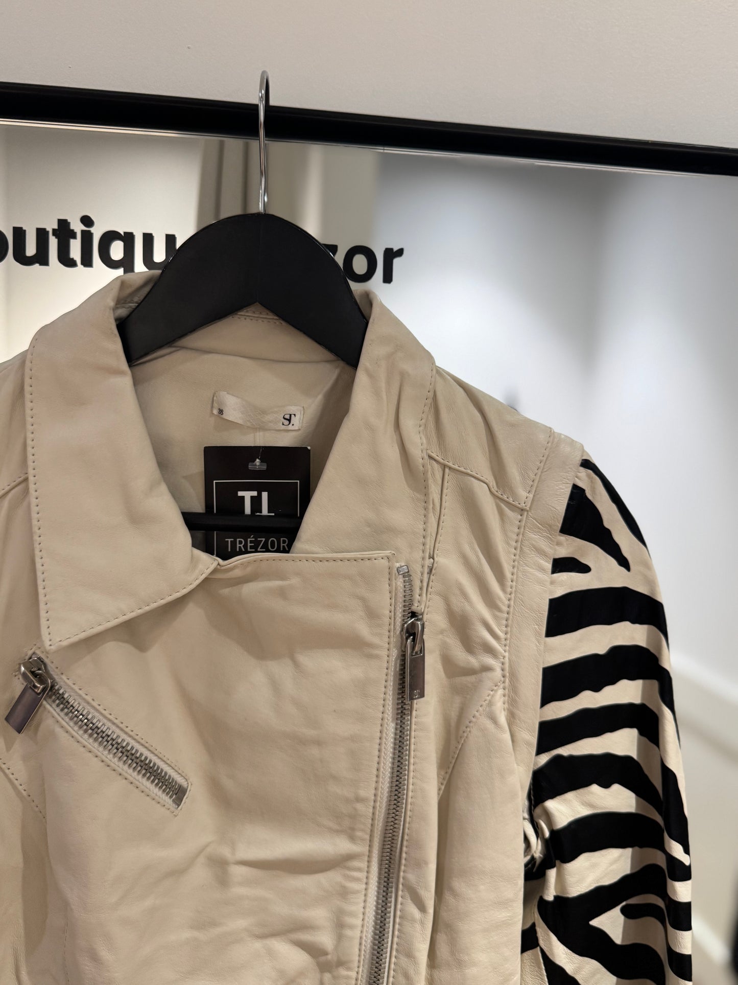 Veste en cuir à motifs zèbre S