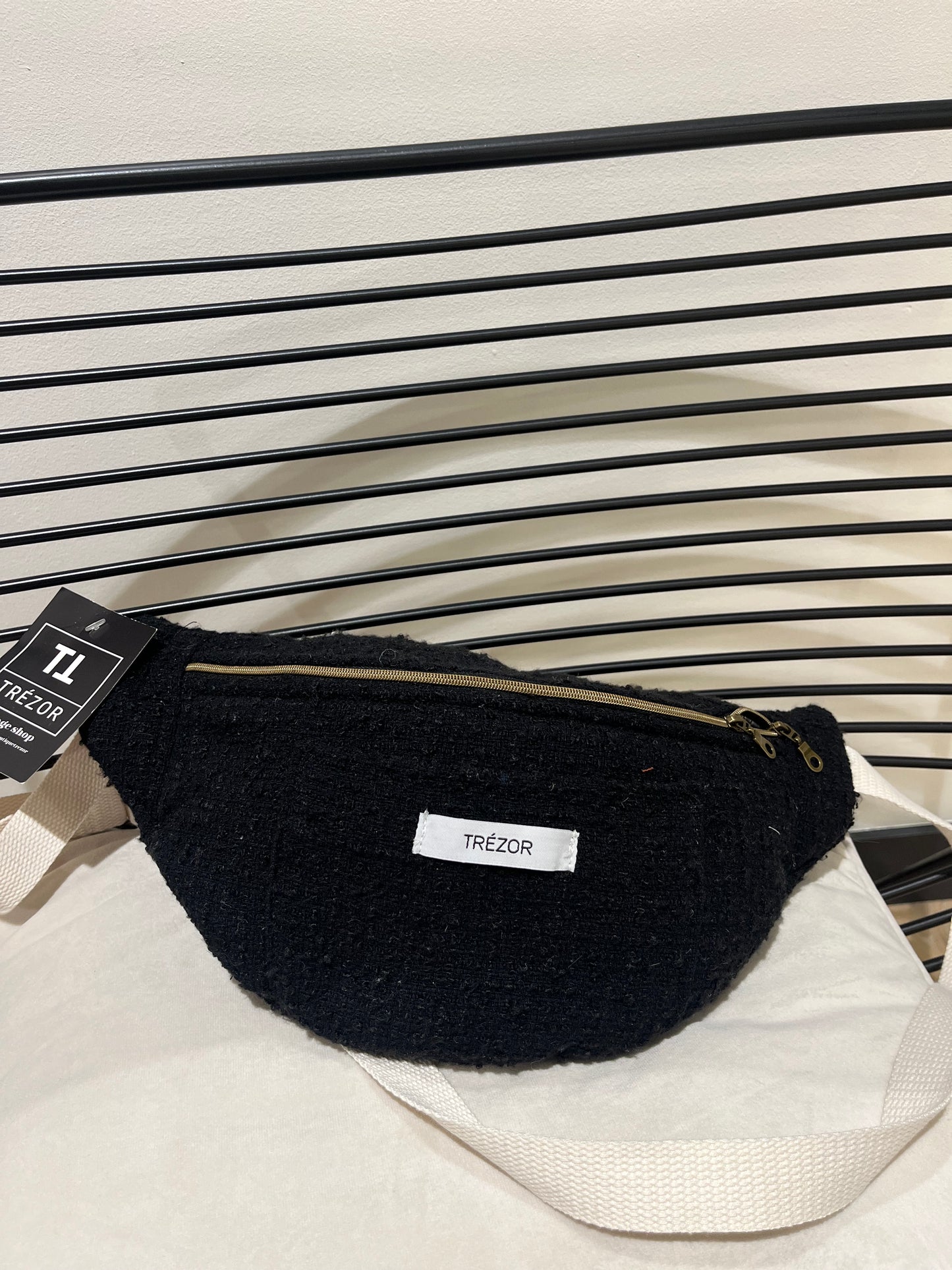 Sac banane noir fait main