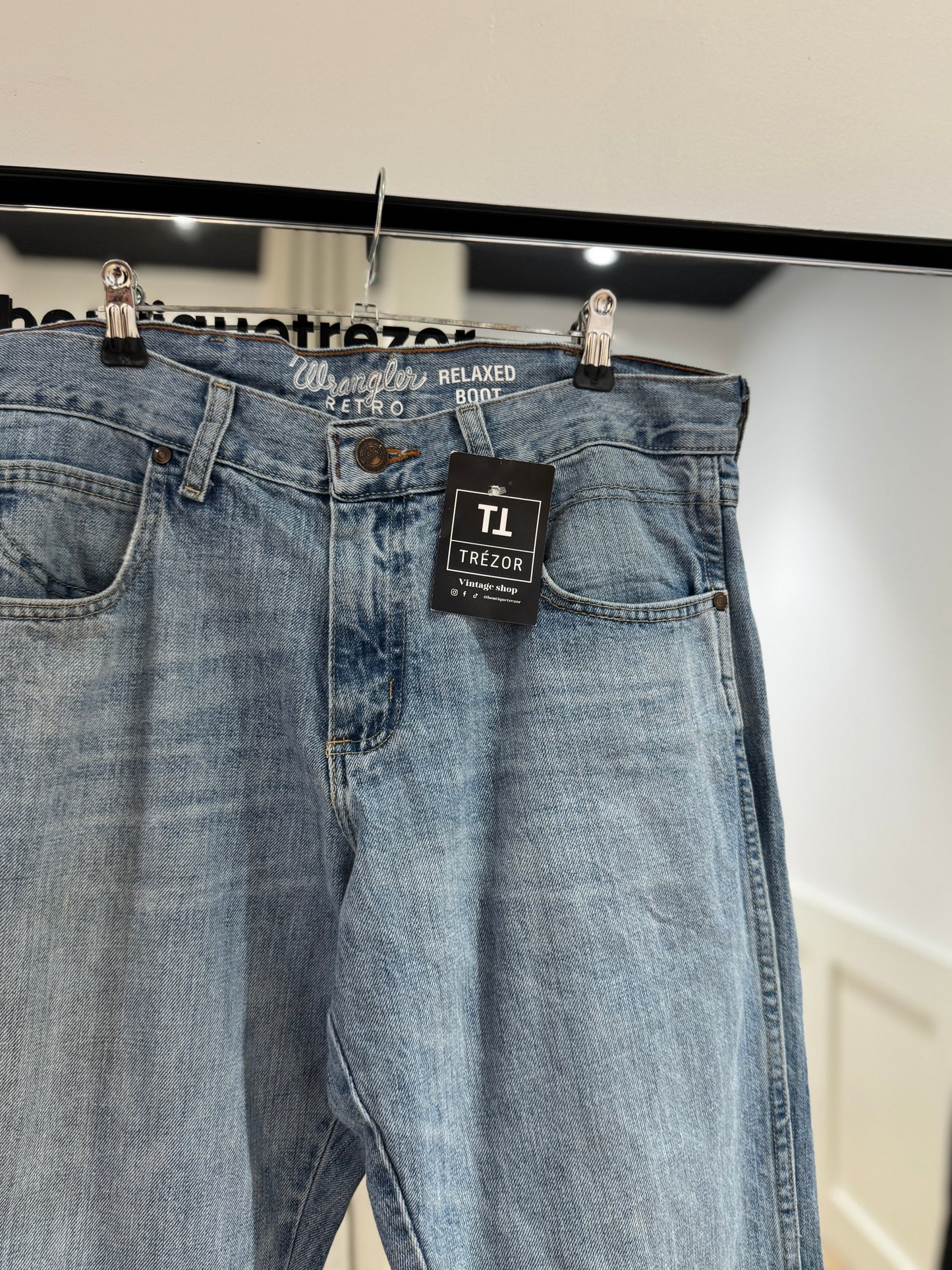 Jean Wrangler bleu clair 40