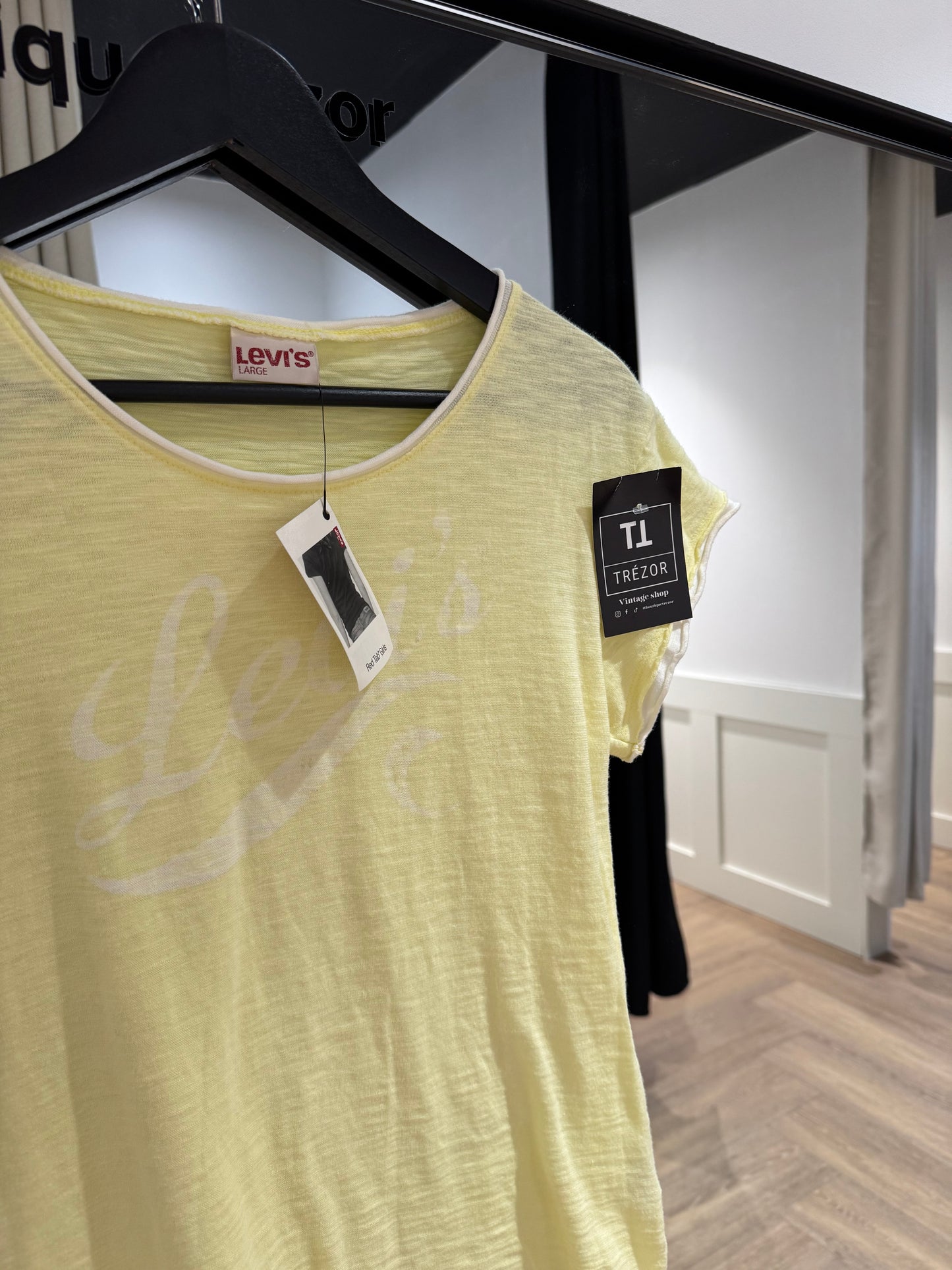 Tee-shirt vintage Levis M