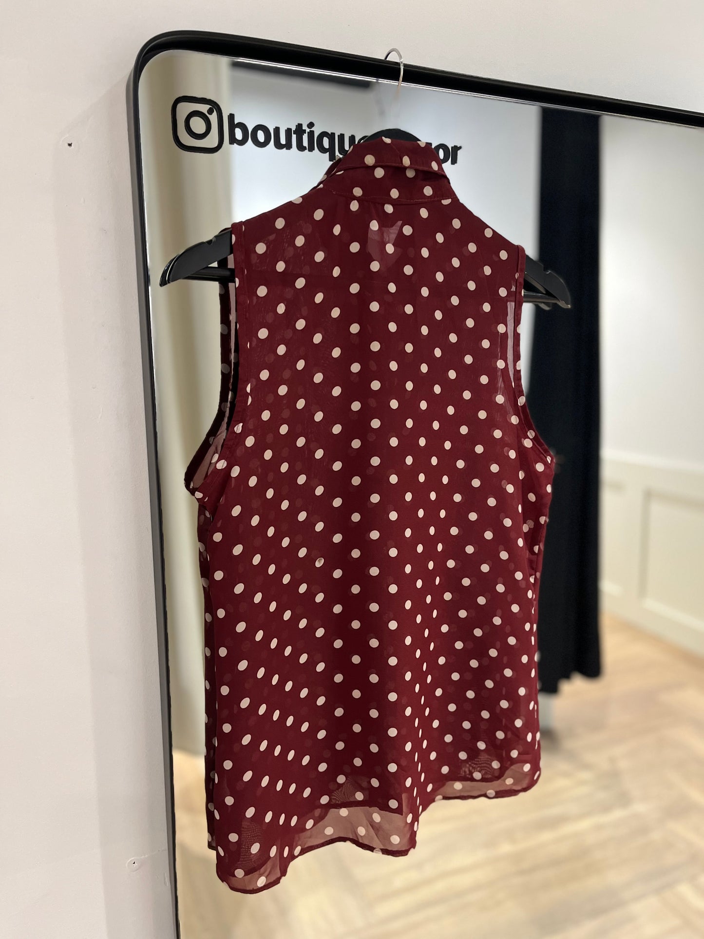 Blouse à pois et volants S/M