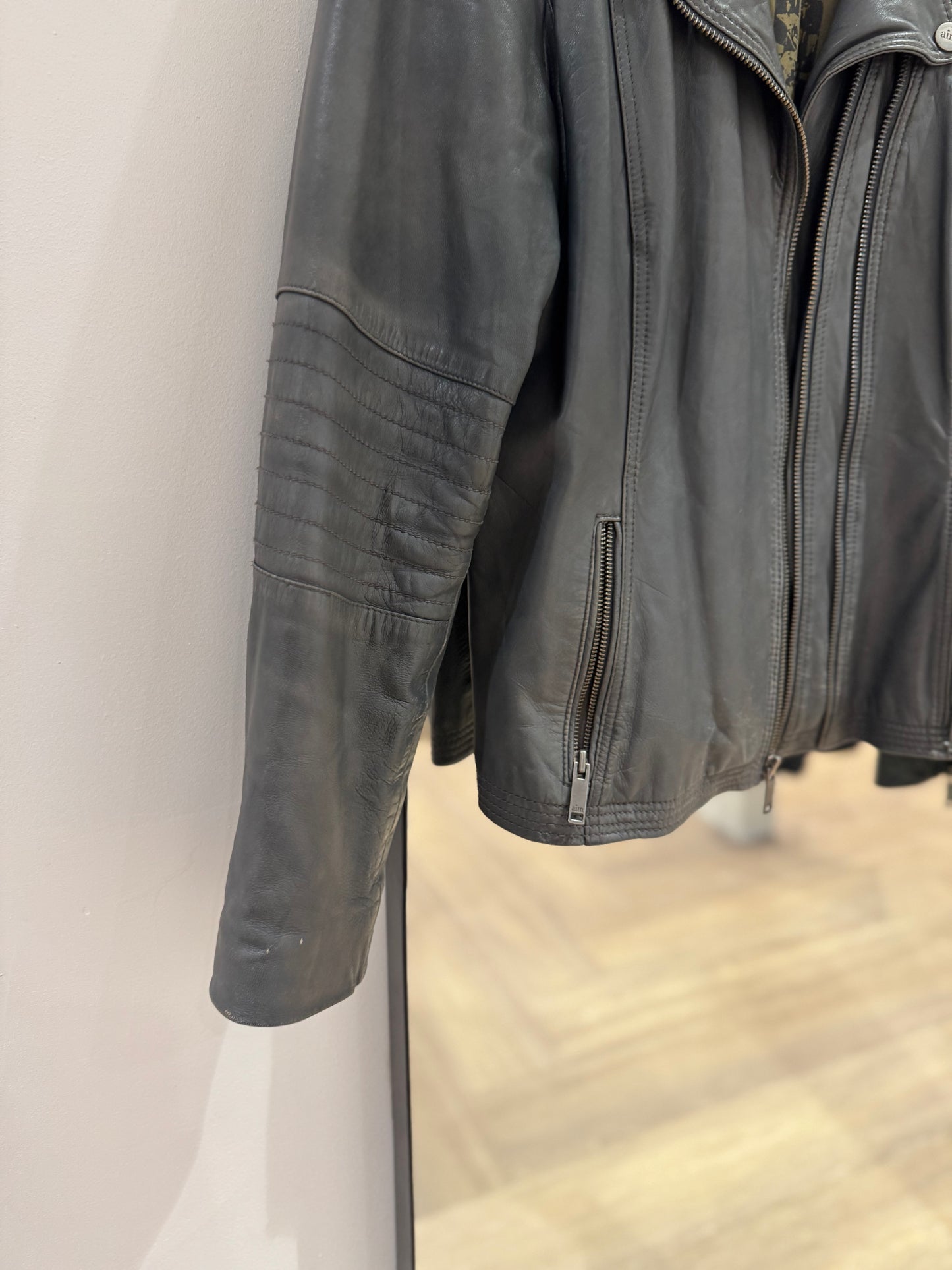 Perfecto en cuir gris Aim L