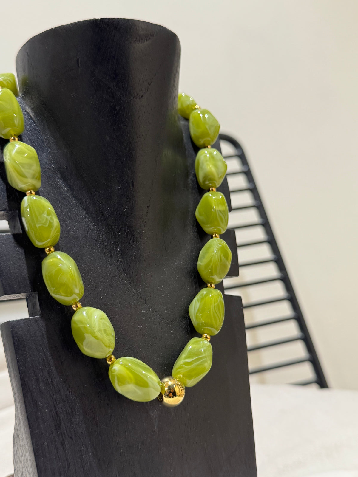 Collier à perles vertes