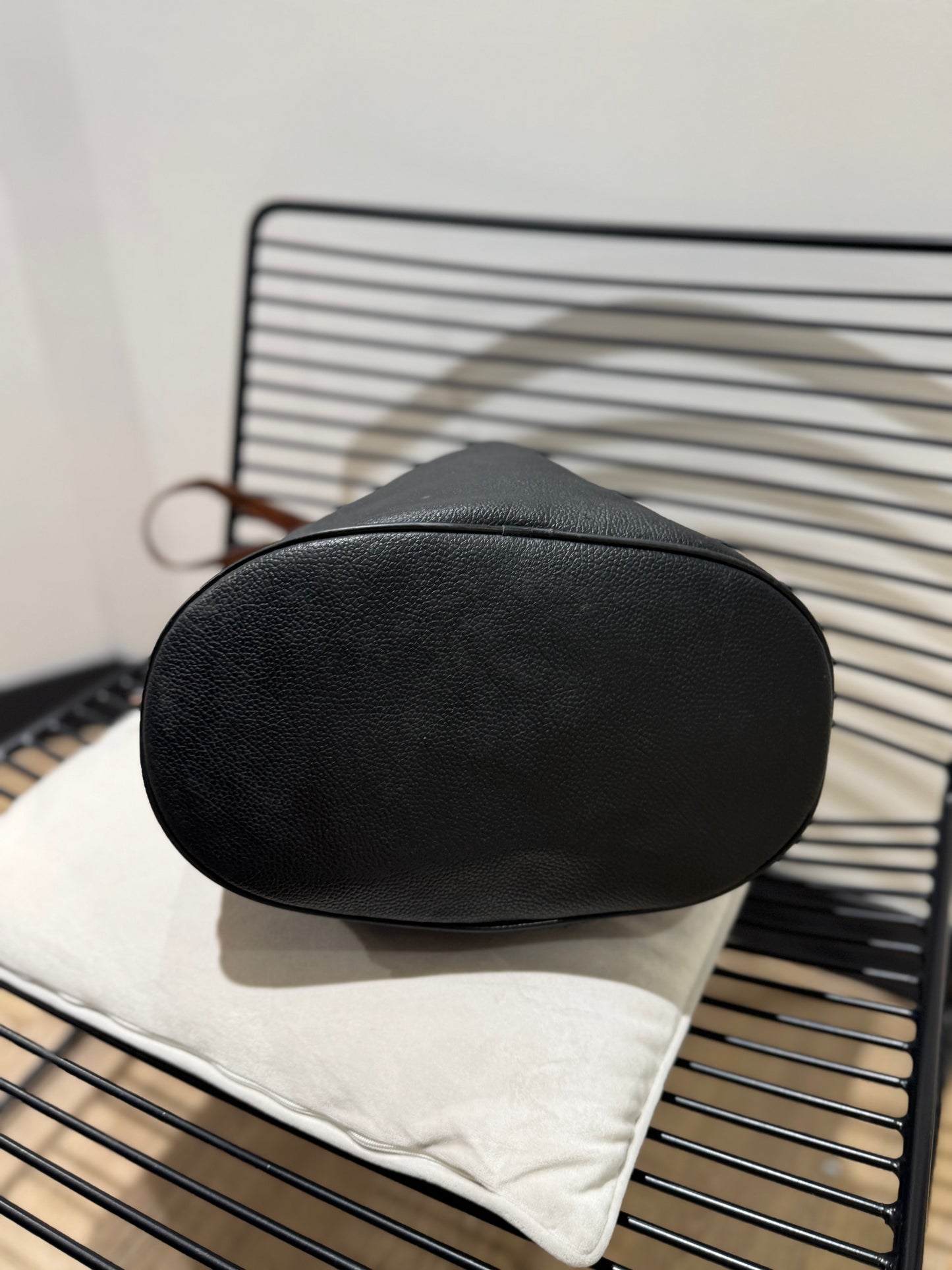 Sac seau en cuir vintage