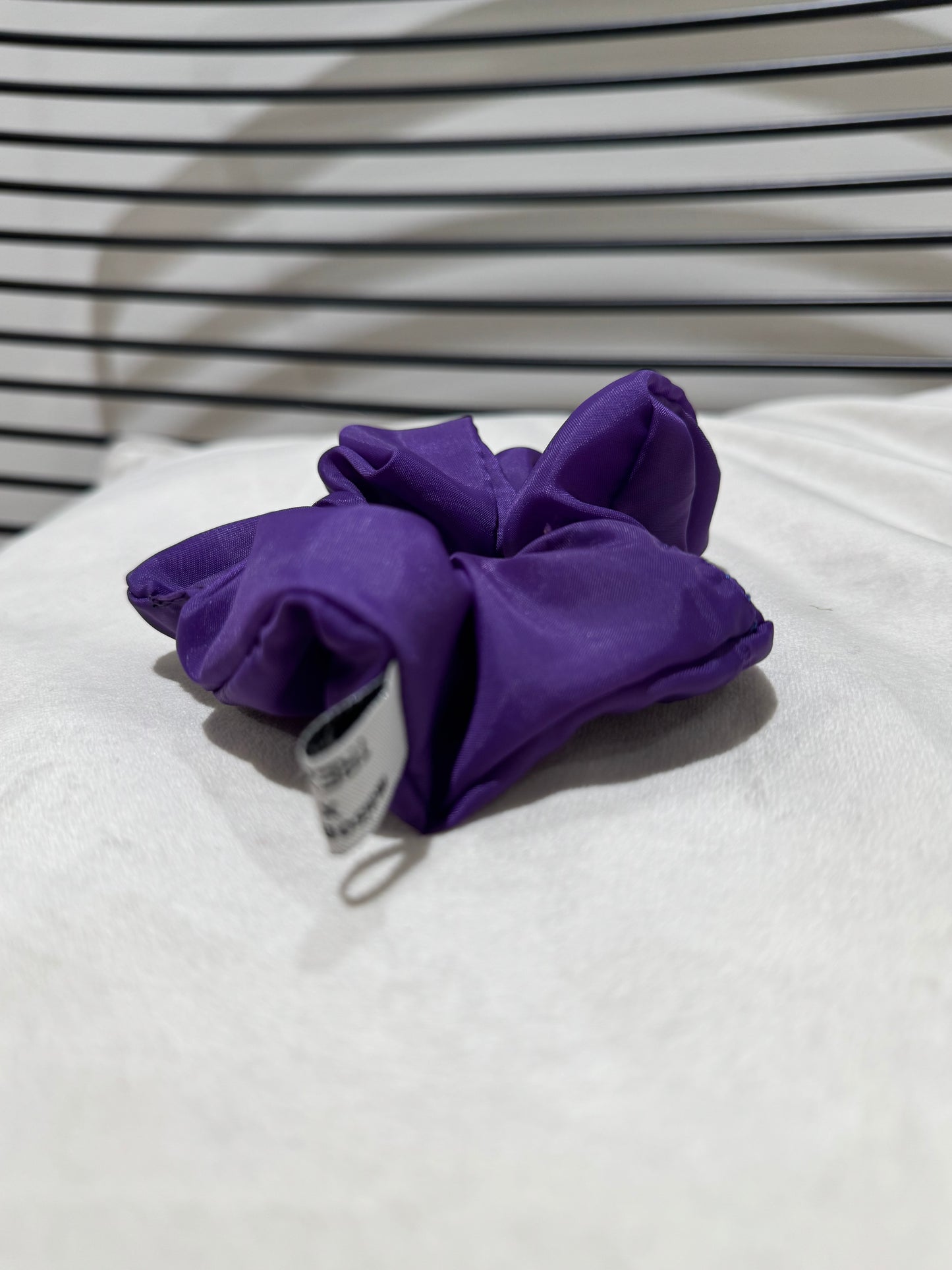 Chouchou violet Maison Merr