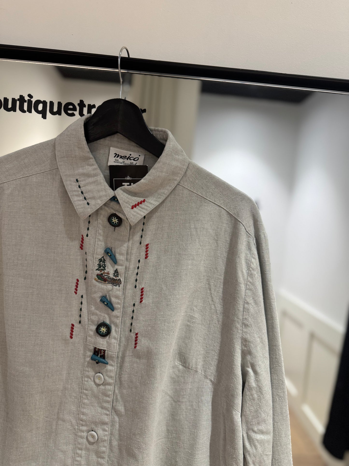 Chemise vintage à broderies XL