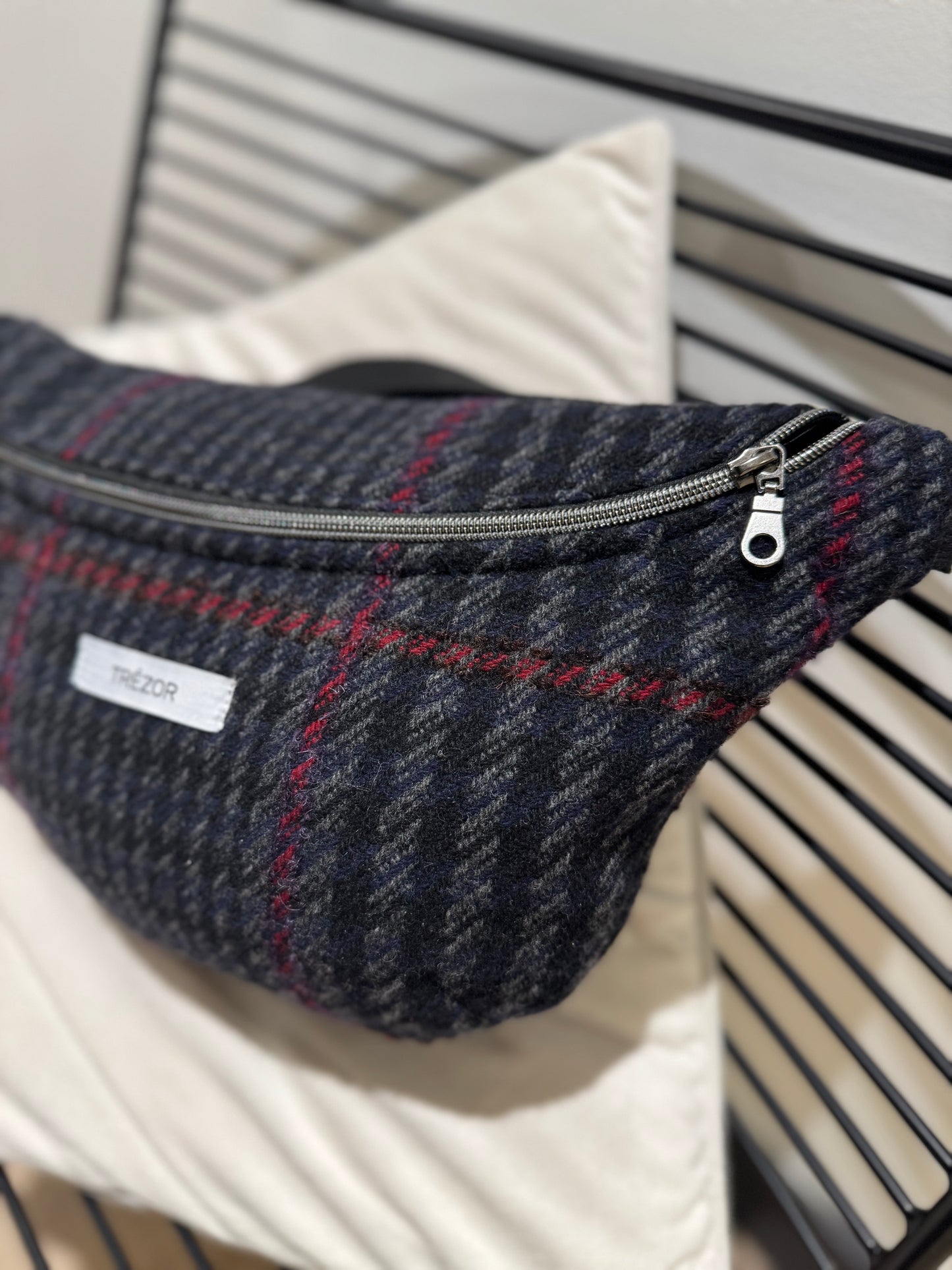 Sac banane grand format upcyclé fait main