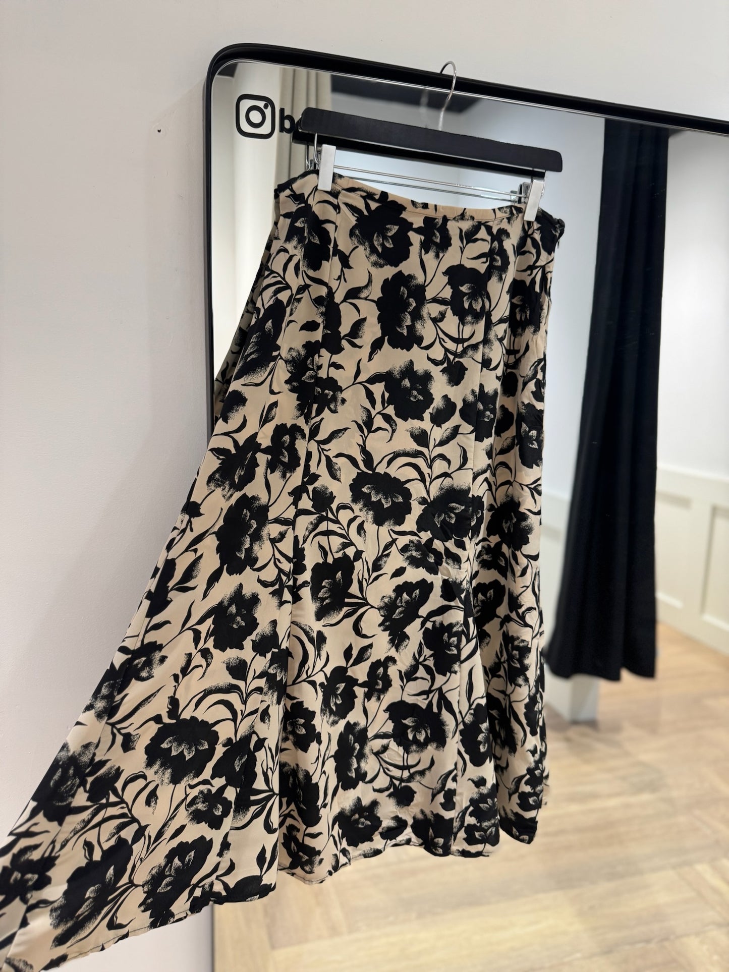Jupe à fleurs 40