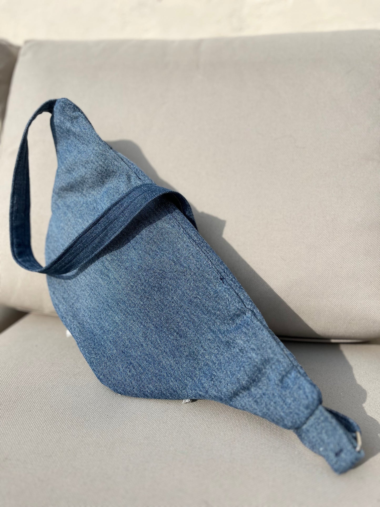 Sac banane en jean upcyclé Trézor