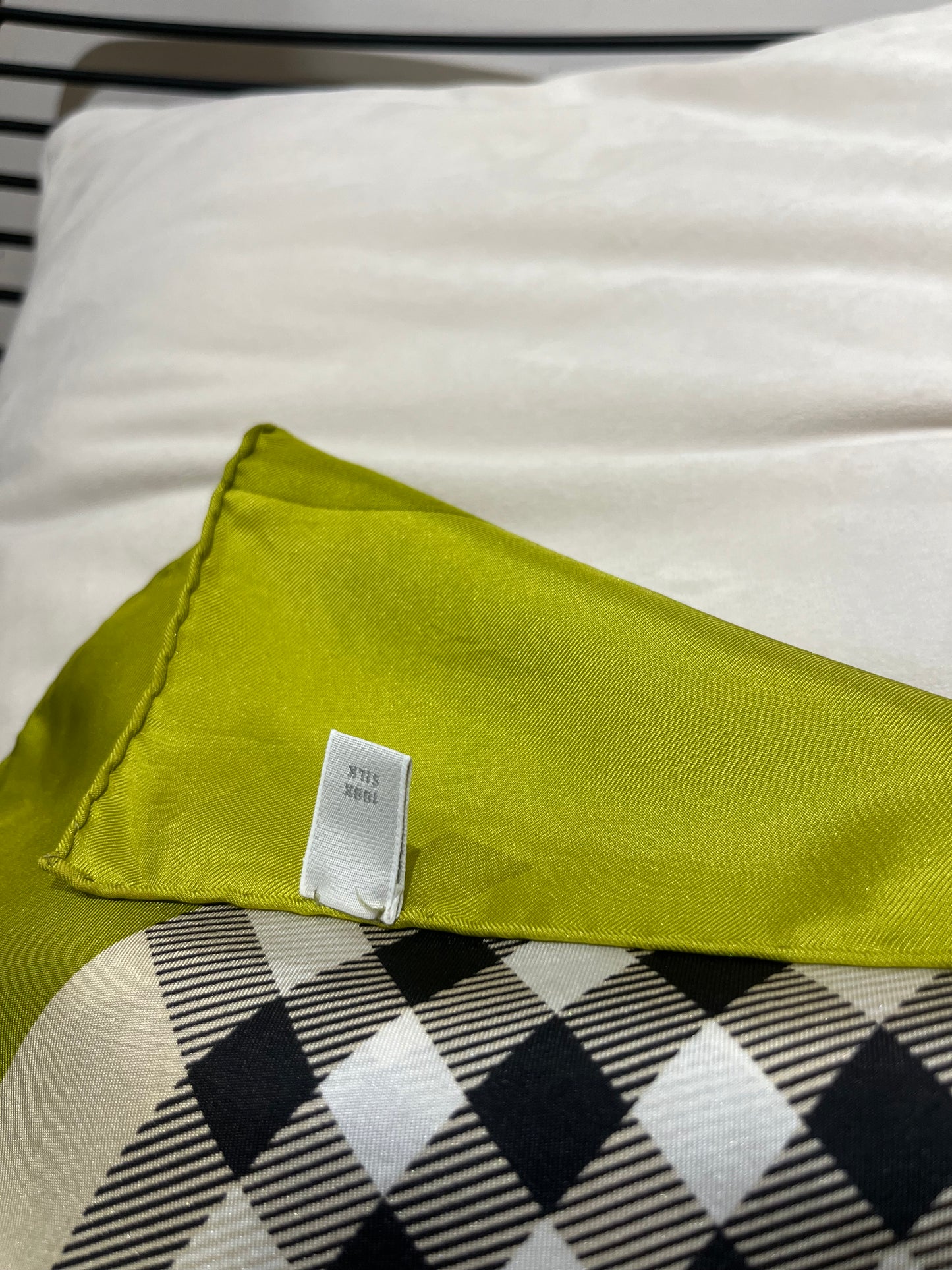 Foulard en soie Burberry