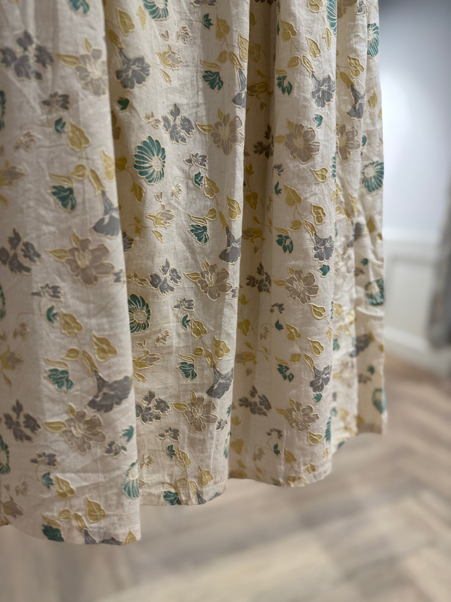 Jupe midi à fleurs 36
