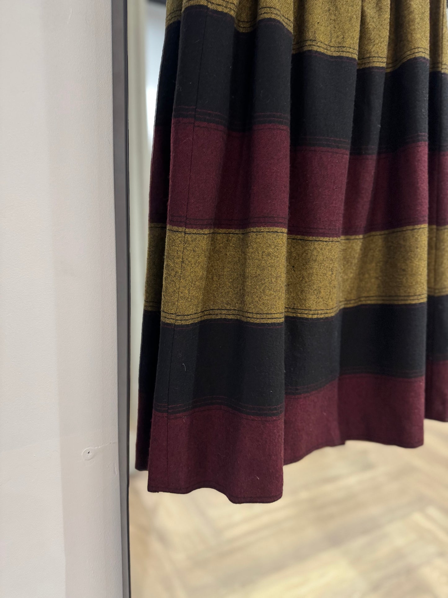 Jupe vintage en laine 36