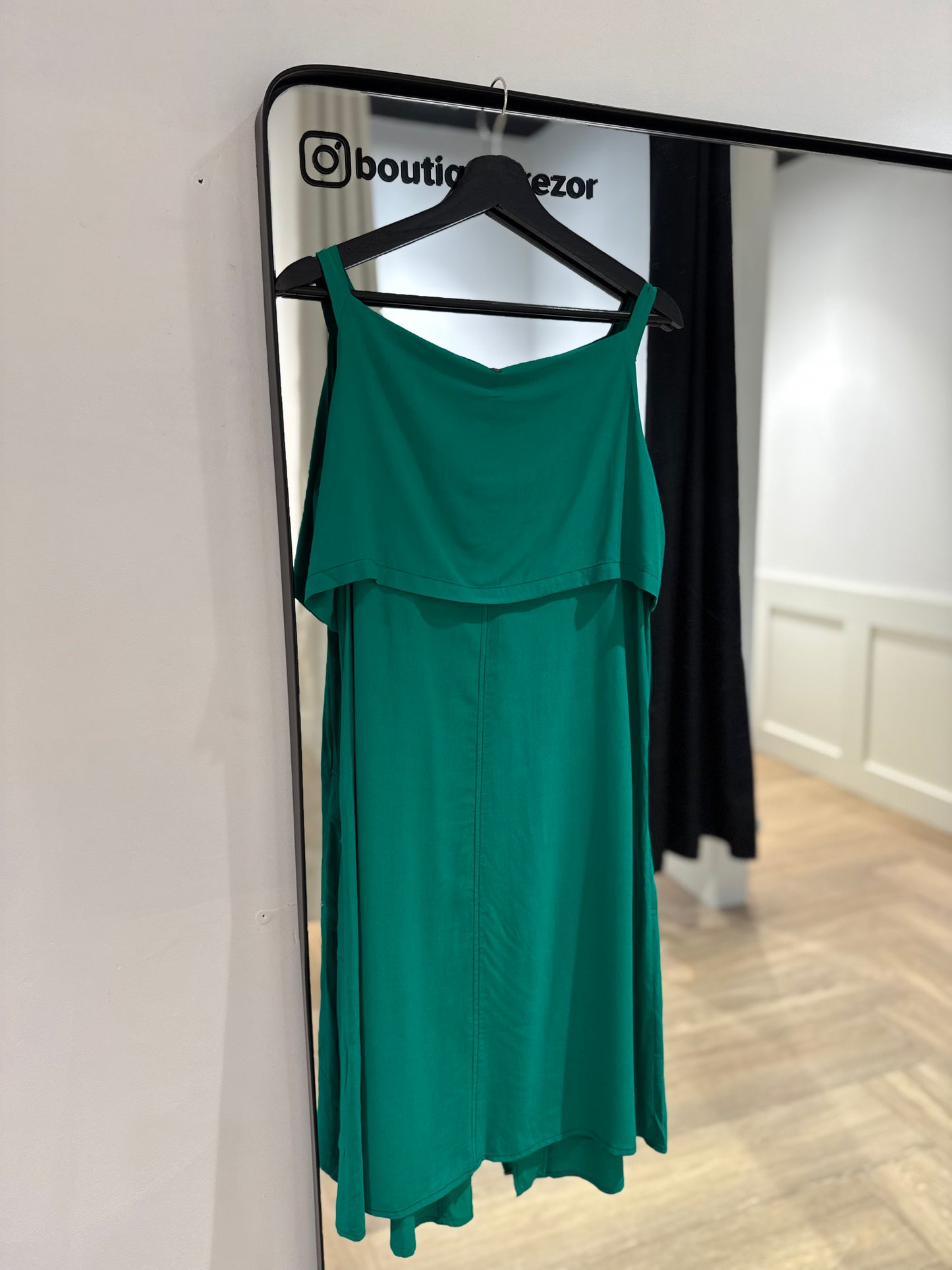 Robe d’été à fines bretelles L