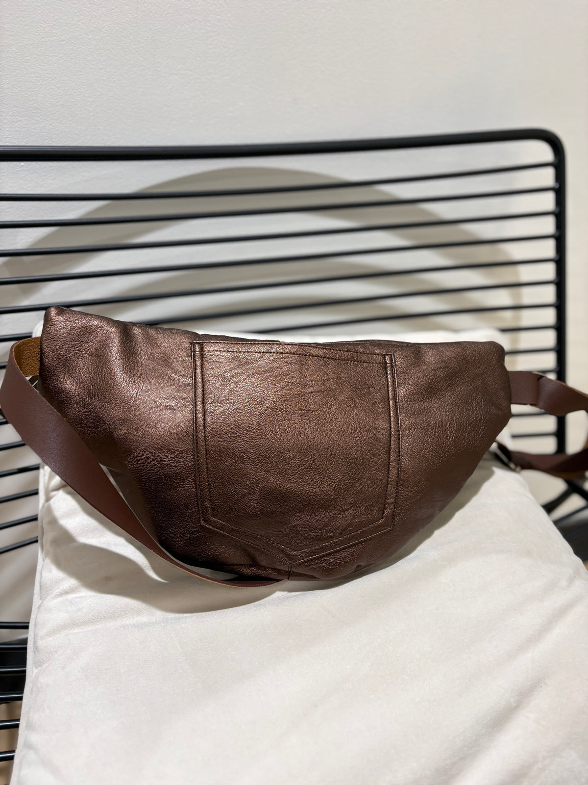 Sac banane marron fait main