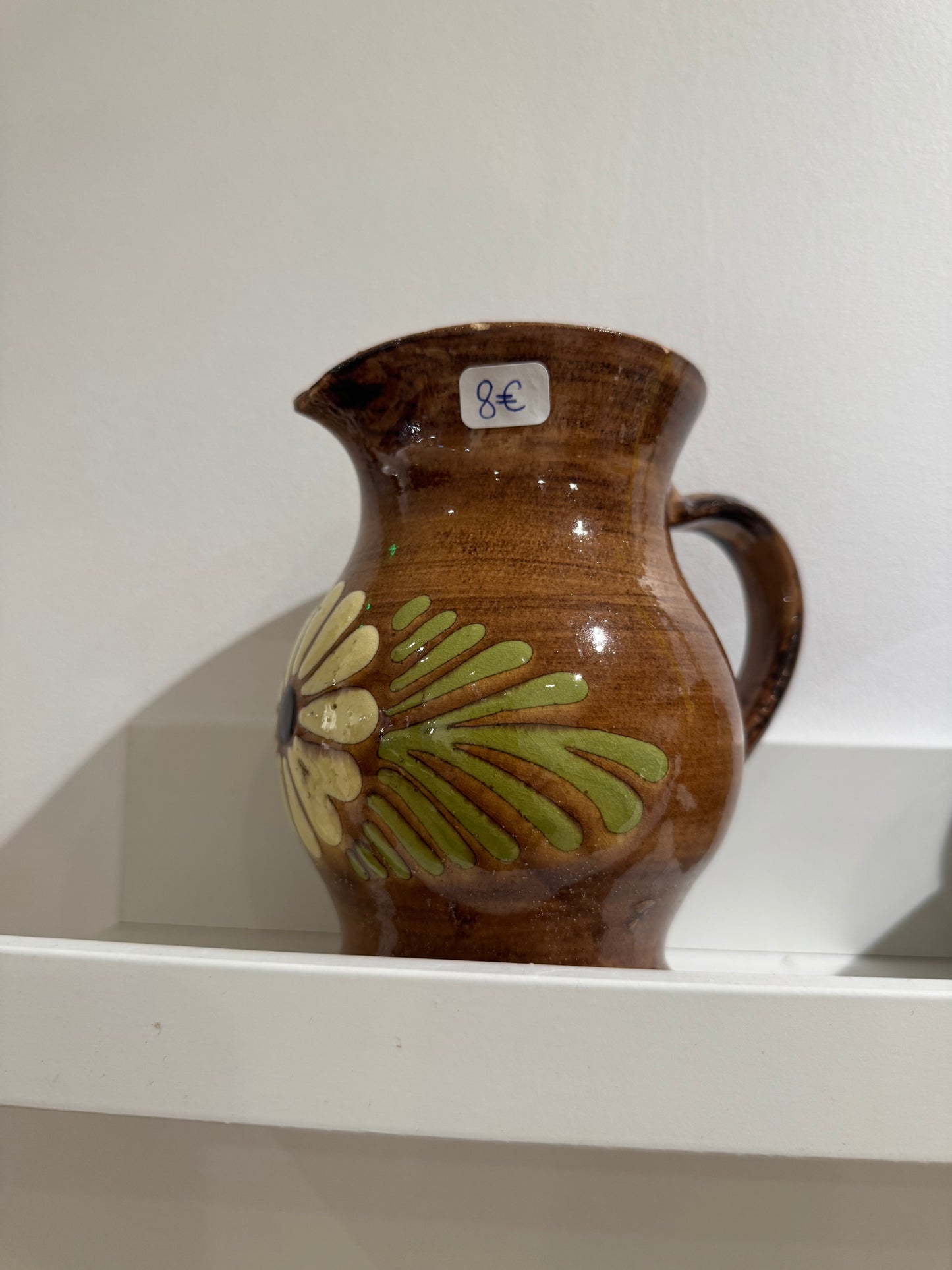 Carafe vintage à fleurs