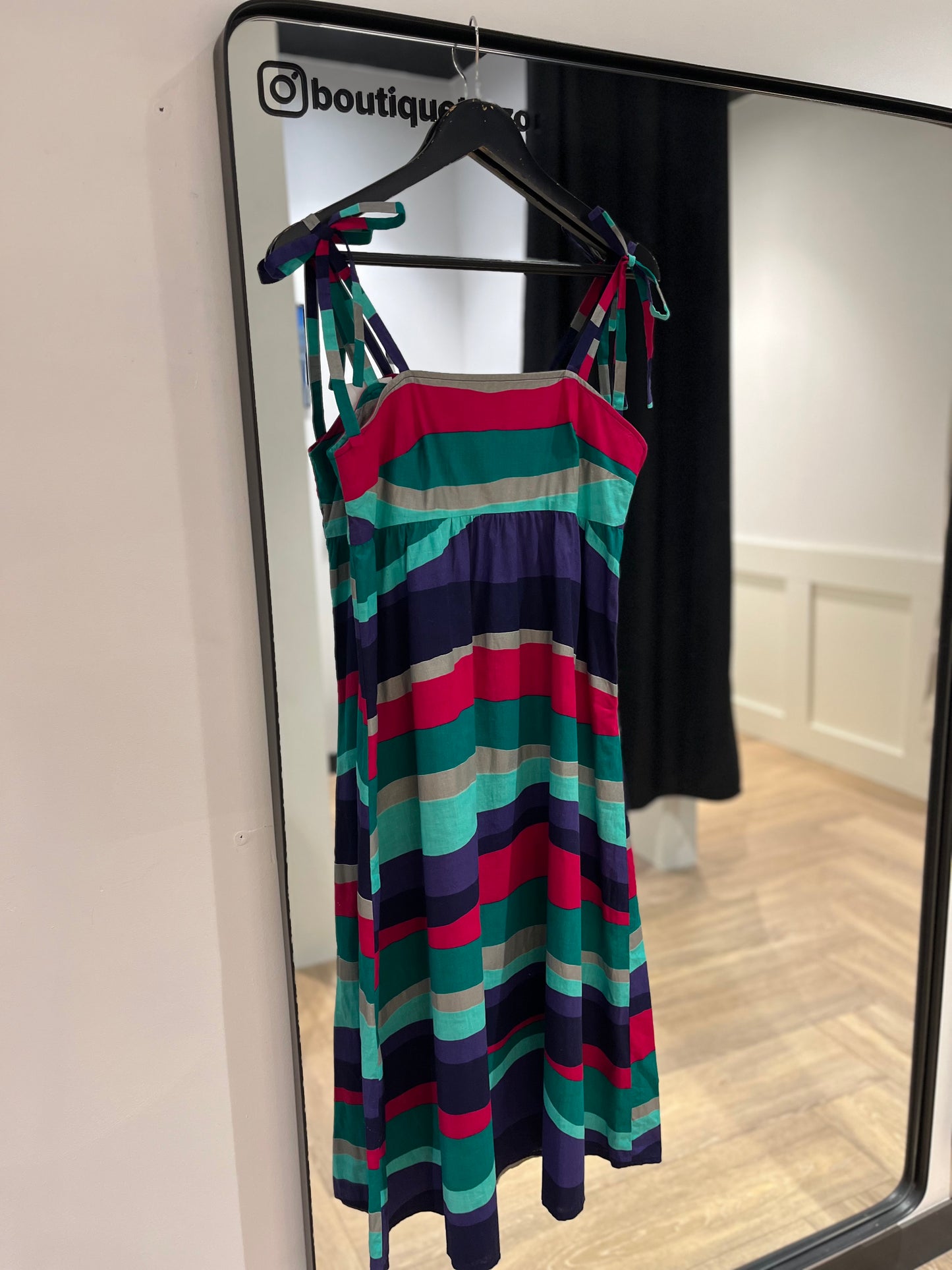 Robe vintage à motifs M