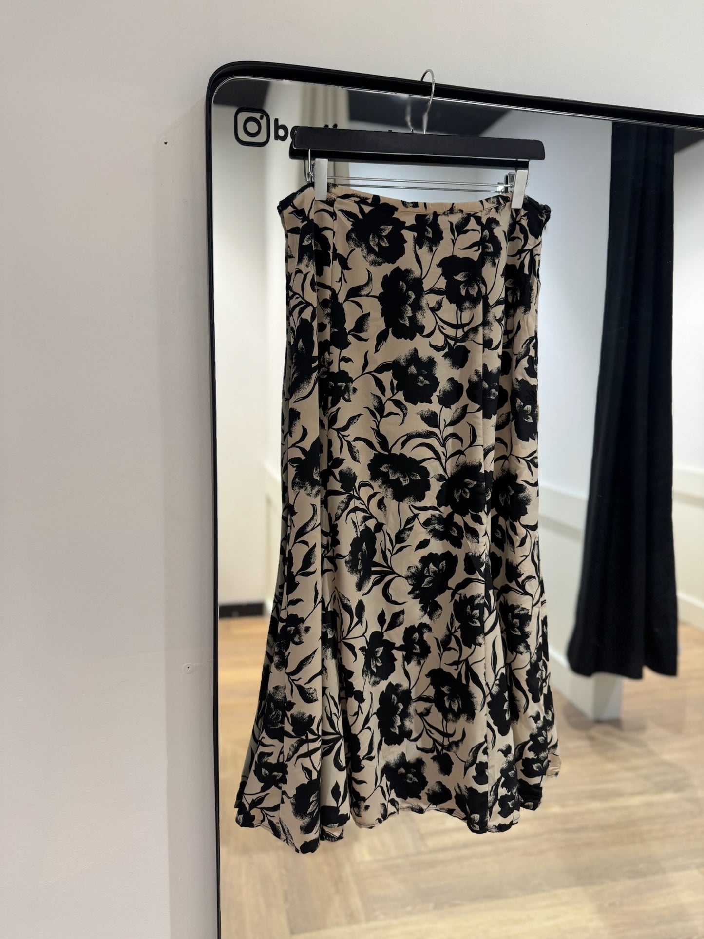 Jupe à fleurs 40