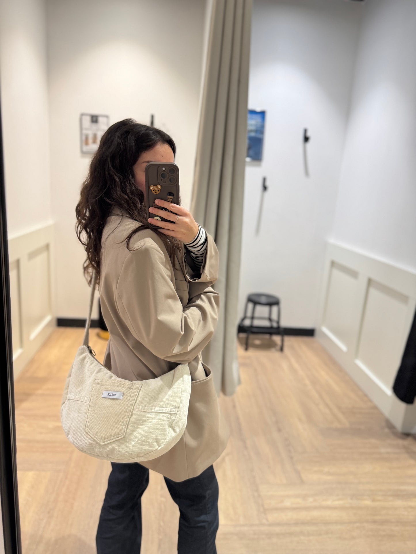 Sac upcyclé en velours beige