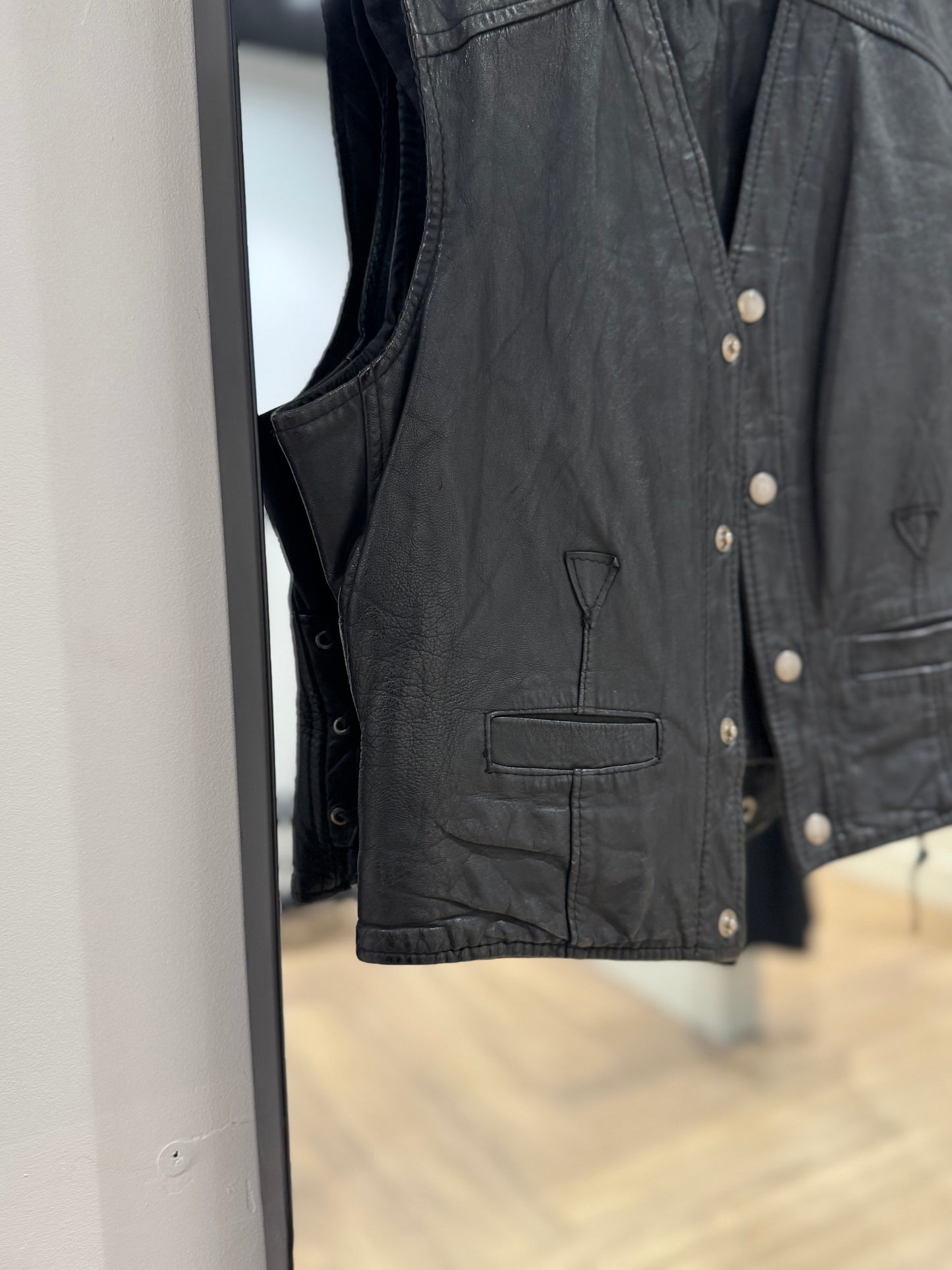 Gilet sans manches en cuir noir M