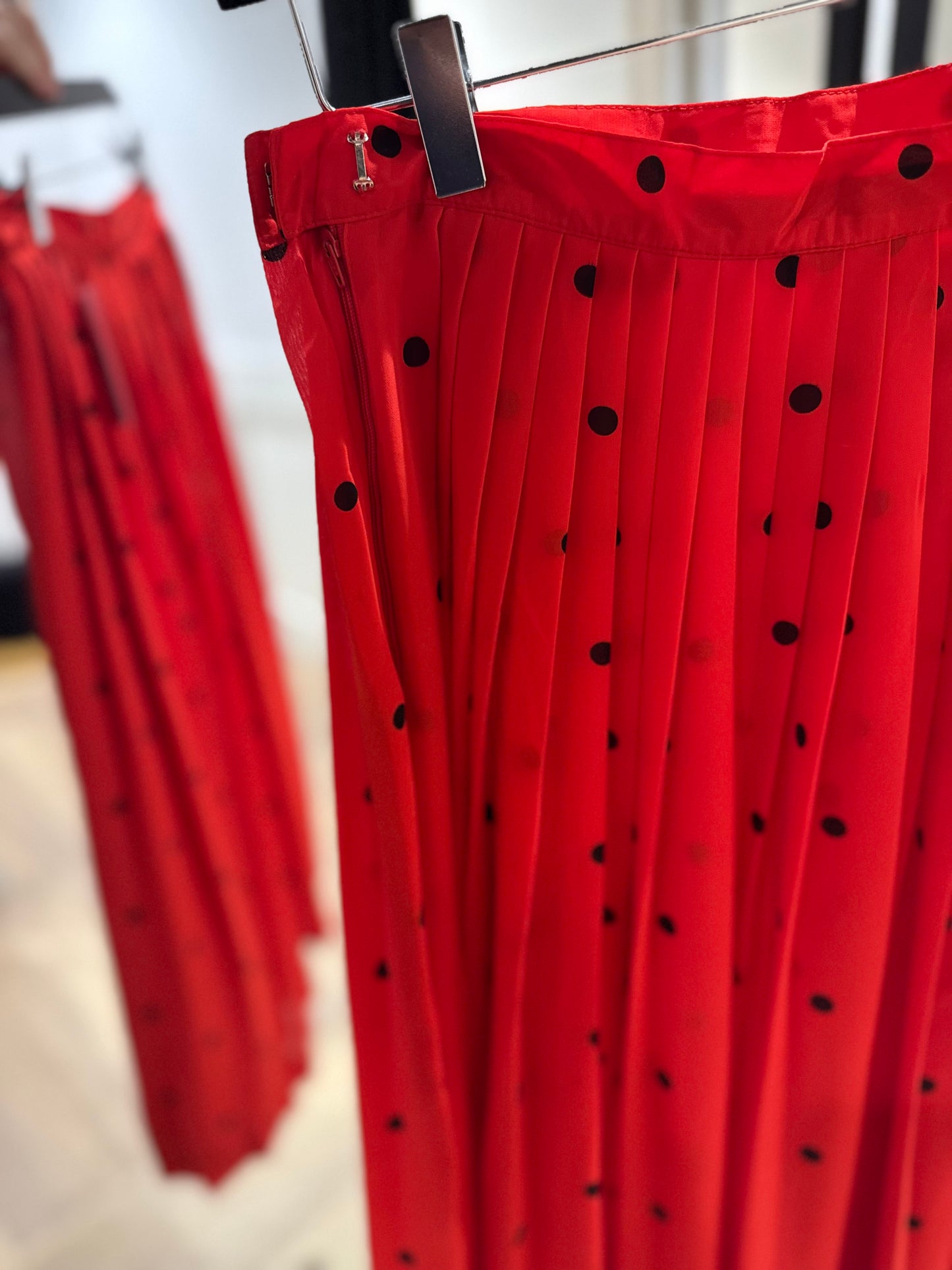 Jupe midi à pois 34