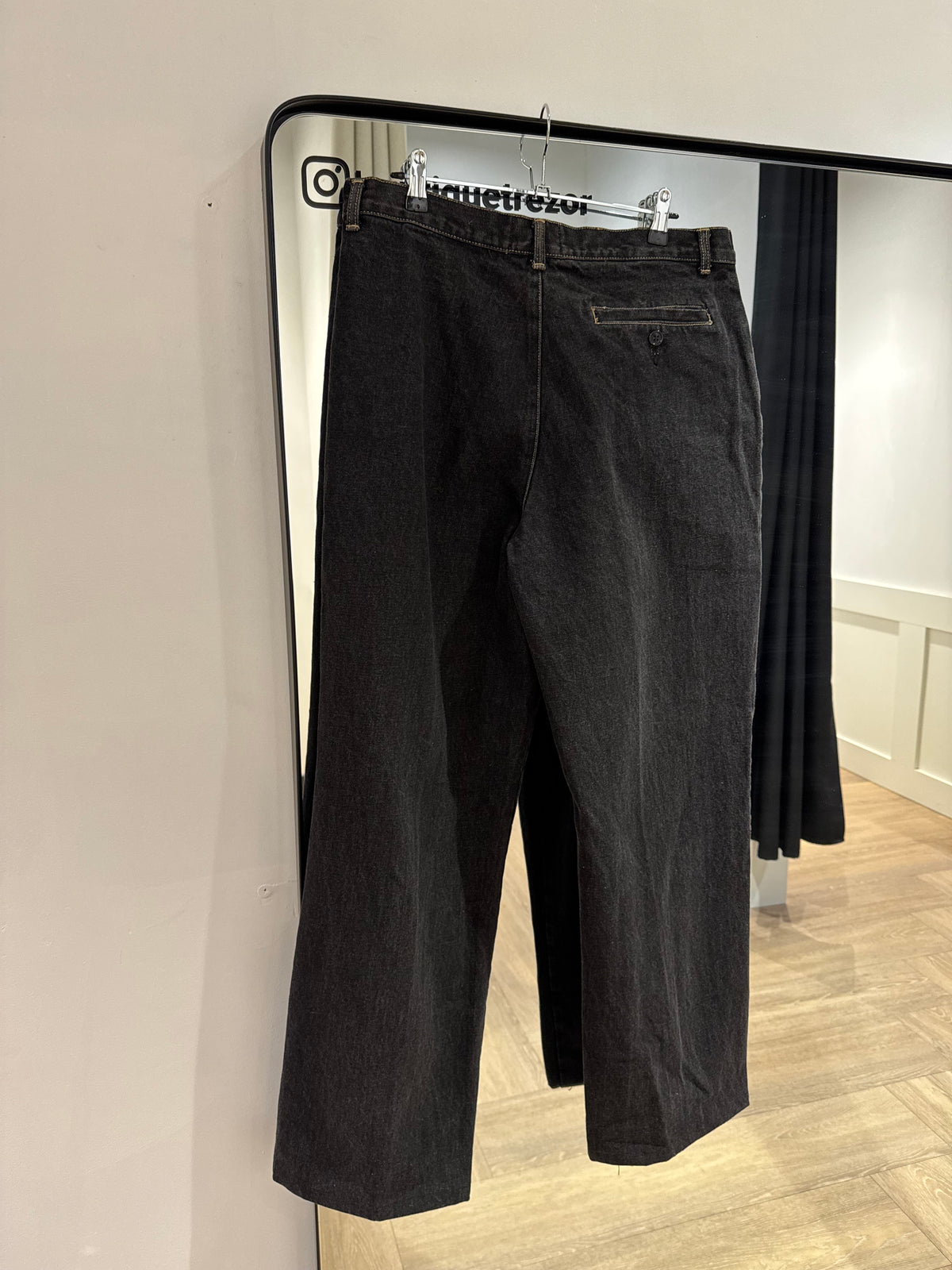 Jean vintage à pinces 44