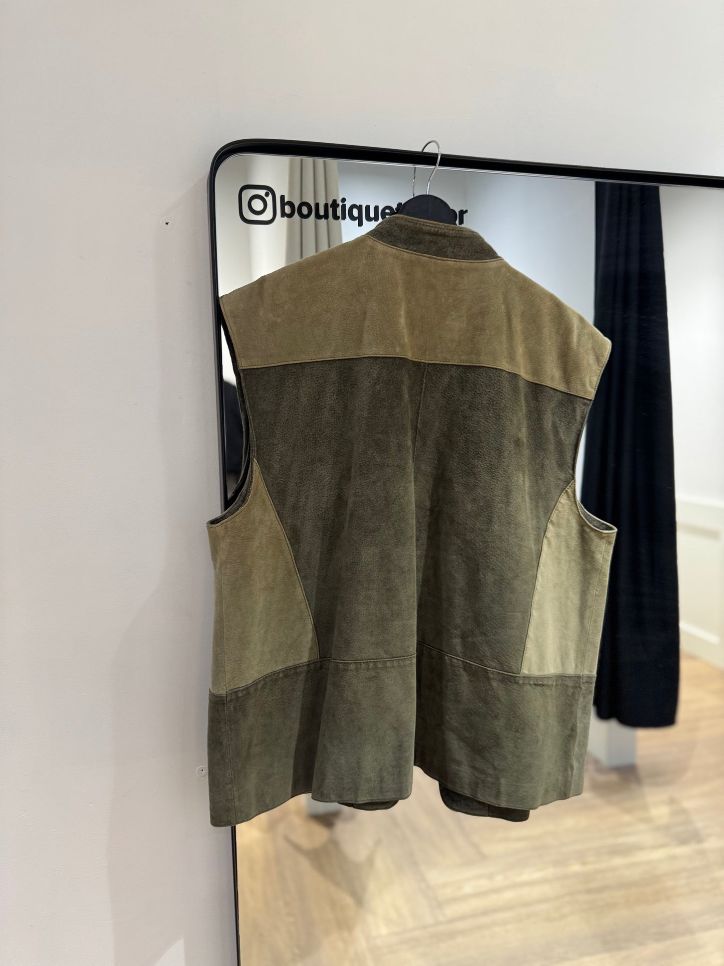 Veste sans manches en cuir XL