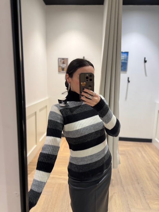 Pull col roulé à rayures XS/S