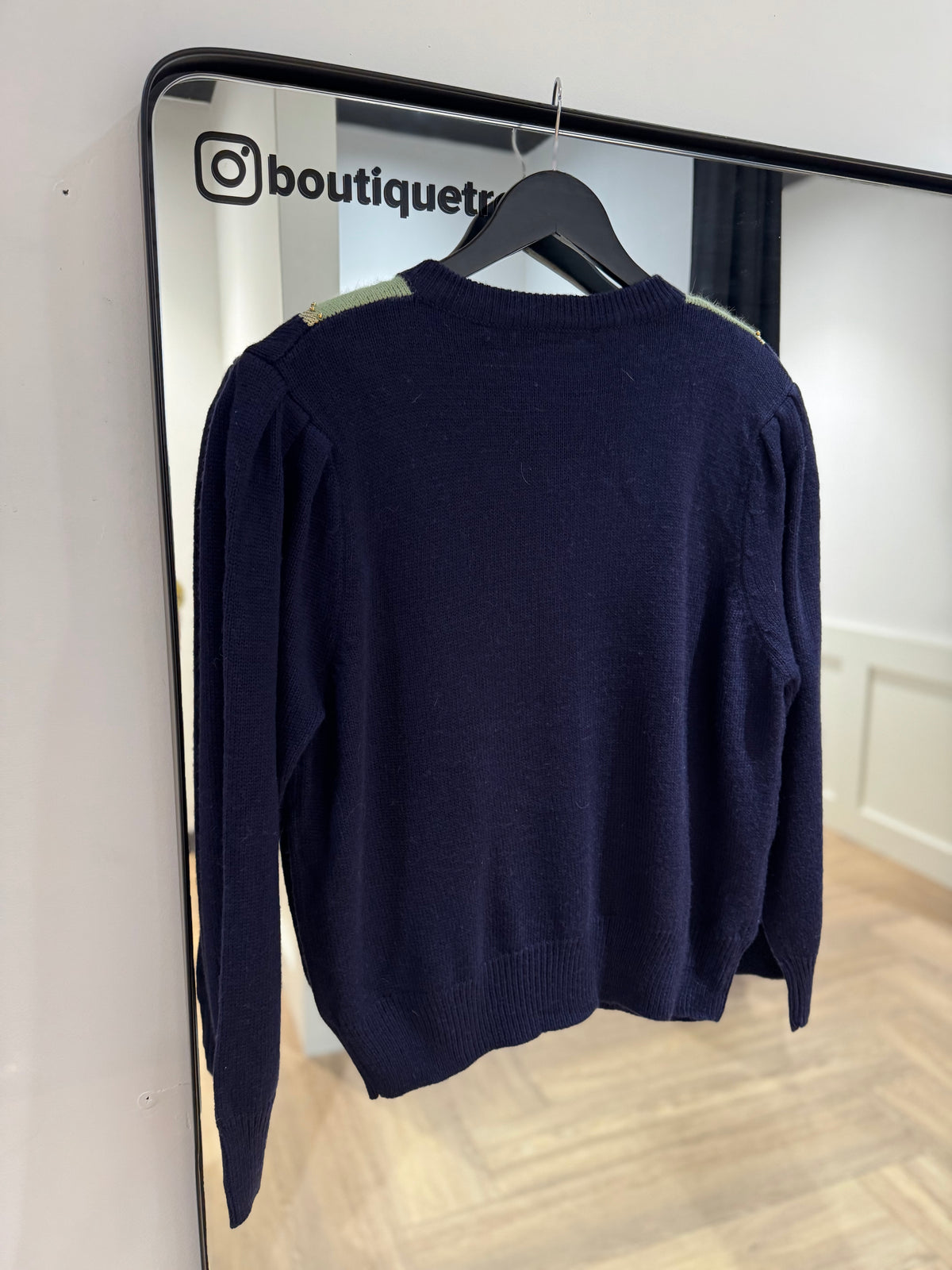 Cardigan vintage à broderies L