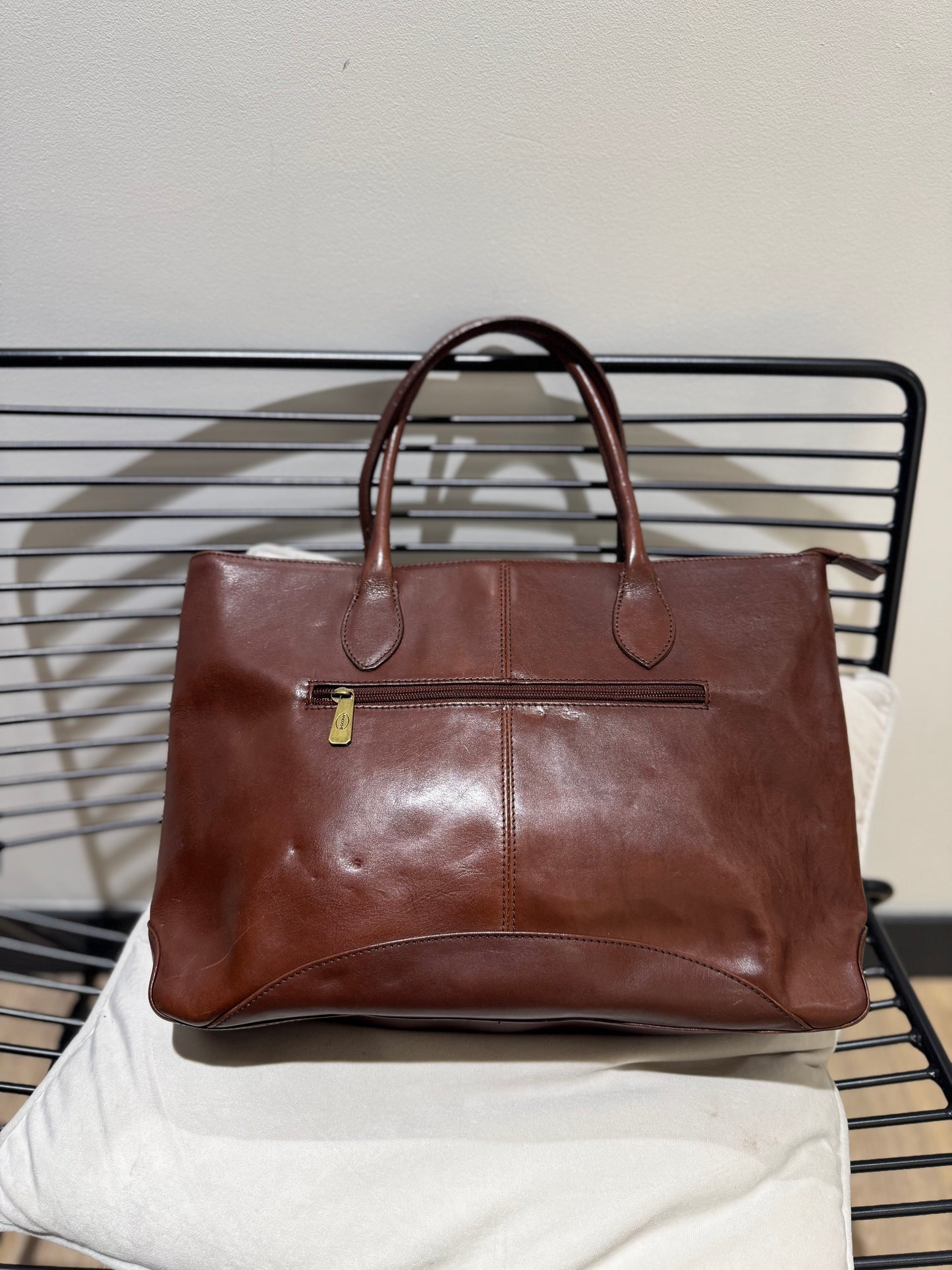 Sac à main en cuir vintage