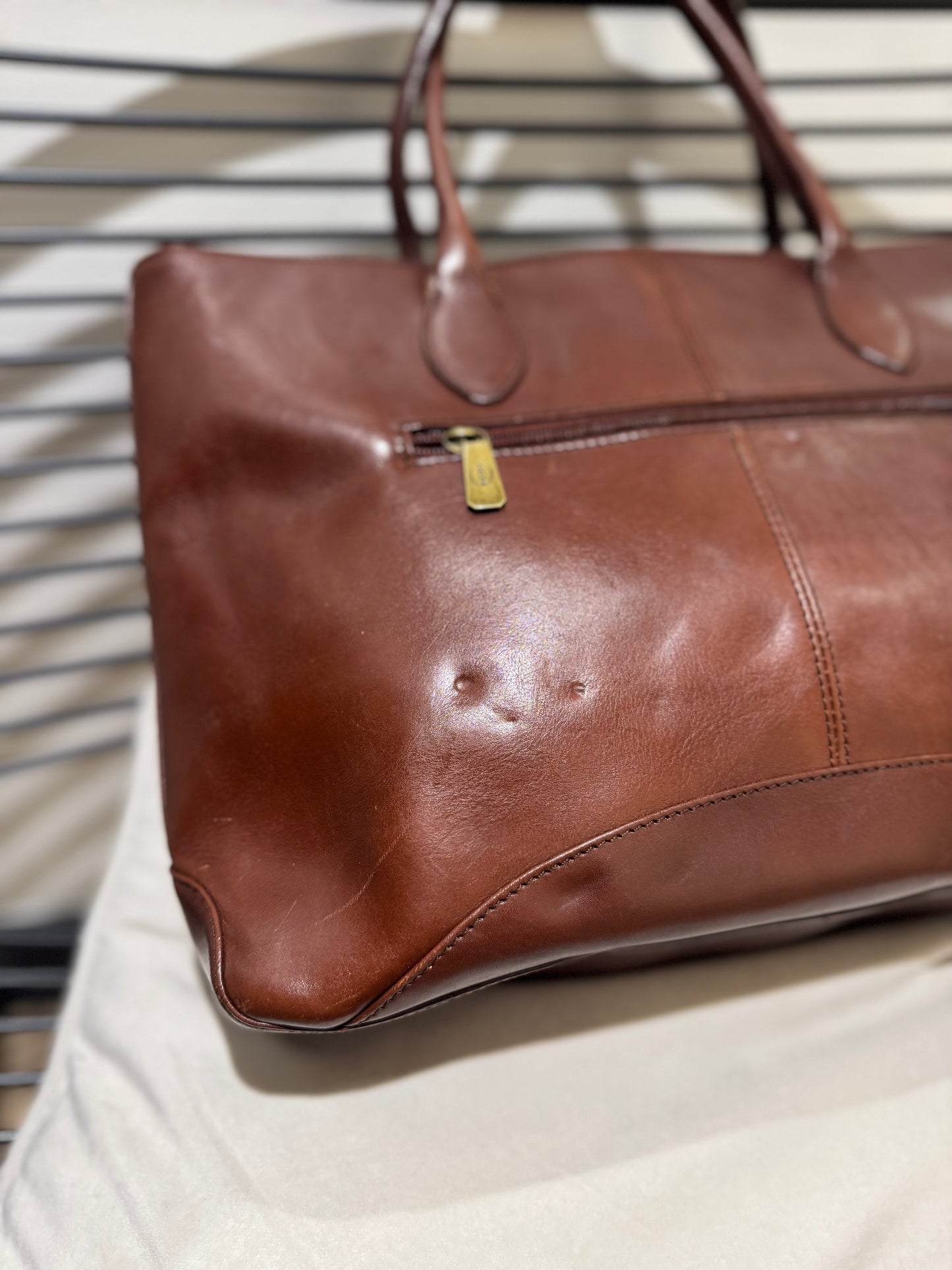 Sac à main en cuir vintage