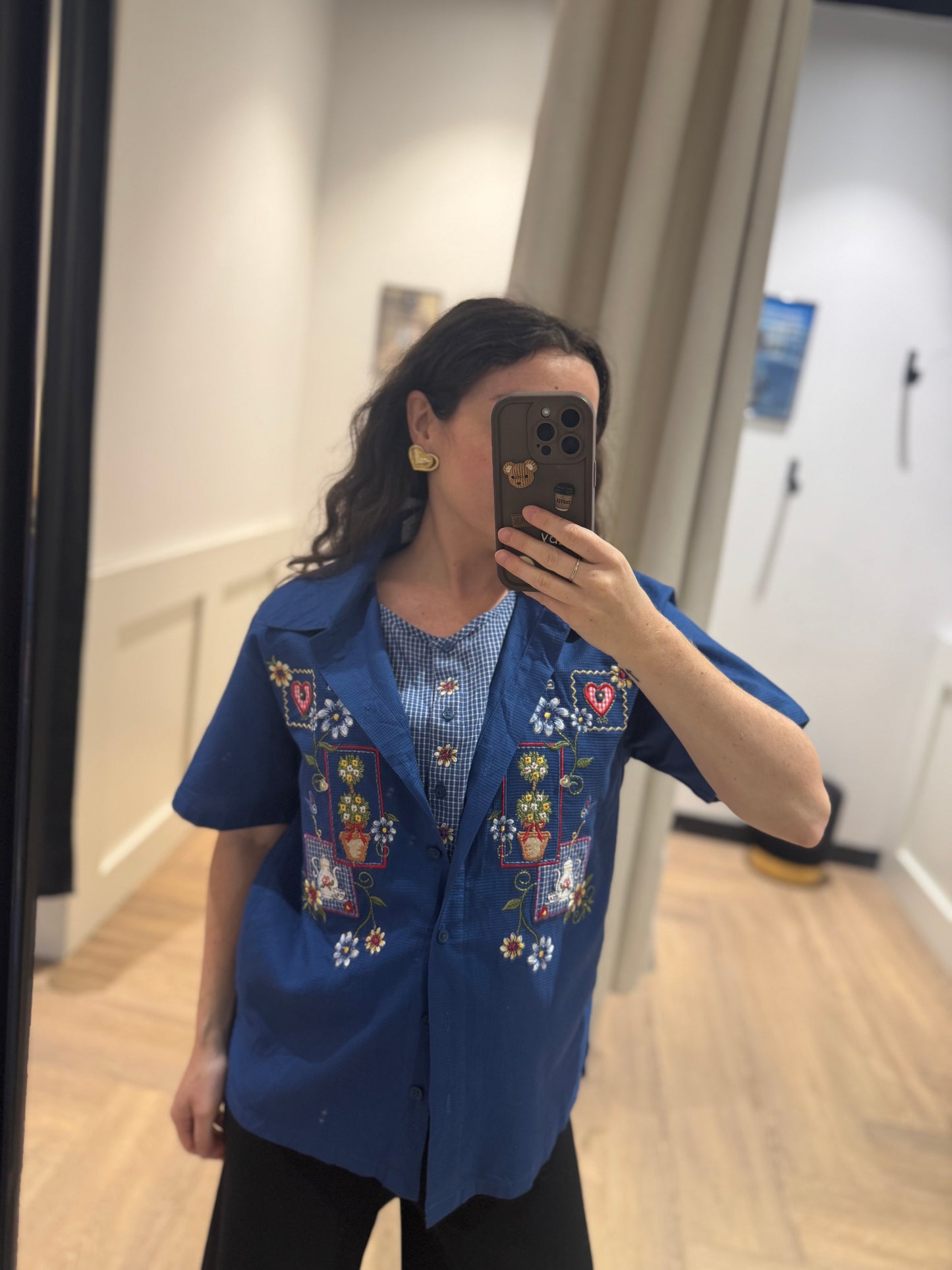 Chemise vintage à broderies S