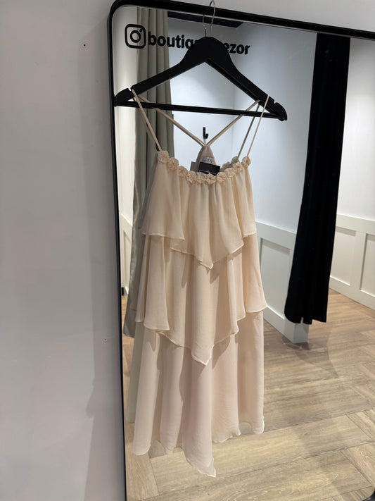 Robe courte d’été à volants M