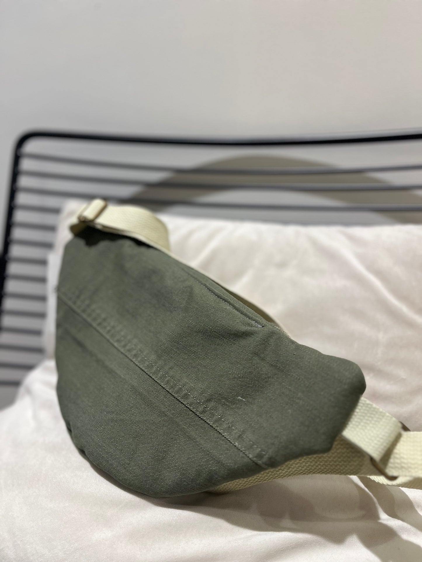 Sac banane kaki upcyclé Trézor