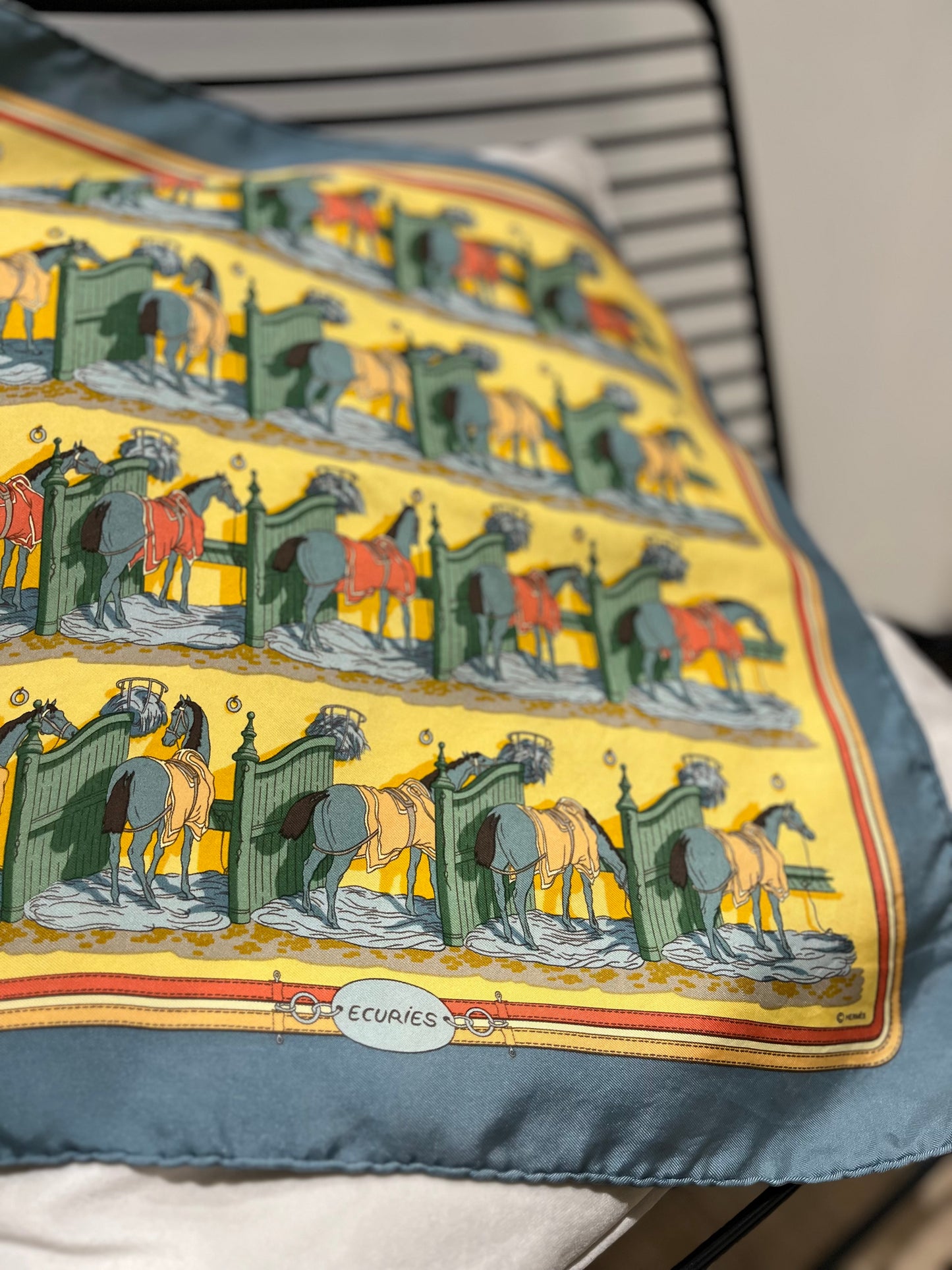 Carré de soie « Hermès »