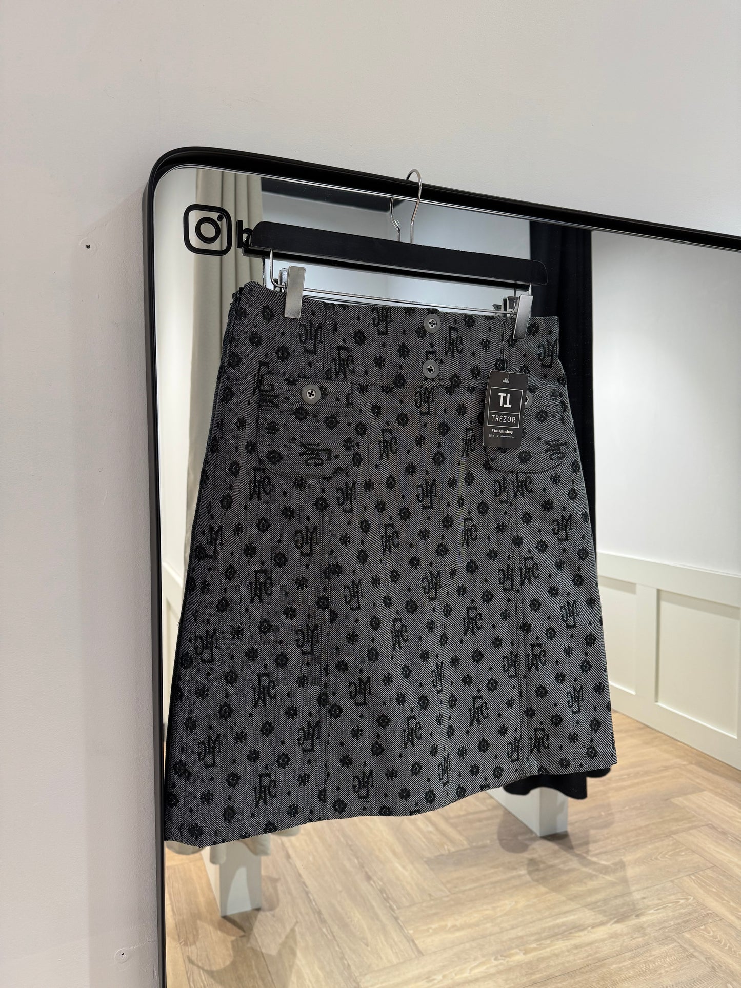 Jupe courte vintage à motifs 40
