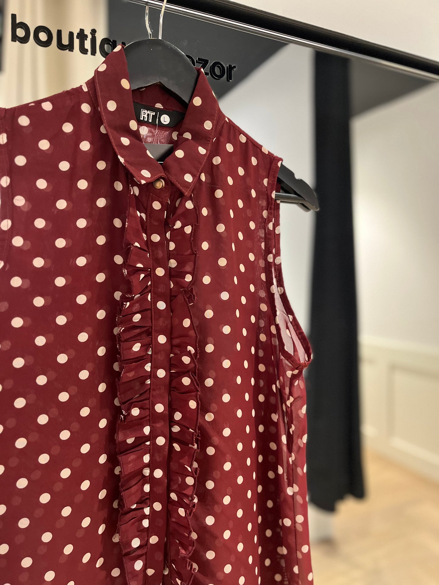 Blouse à pois et volants S/M