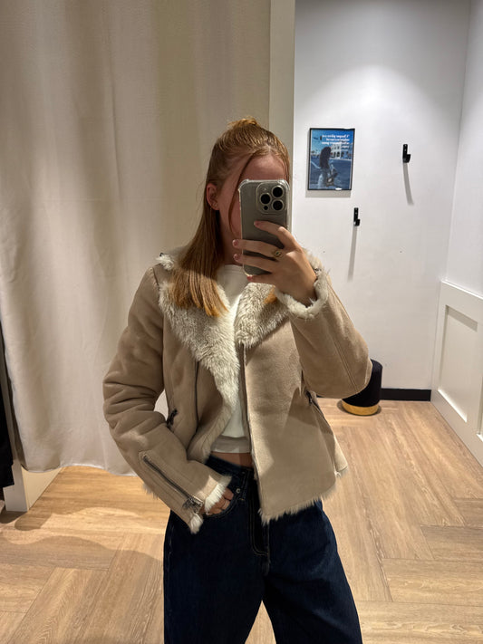 Manteau en fausse fourrure Esprit XS