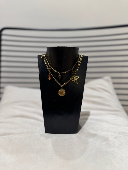 Collier double à breloques
