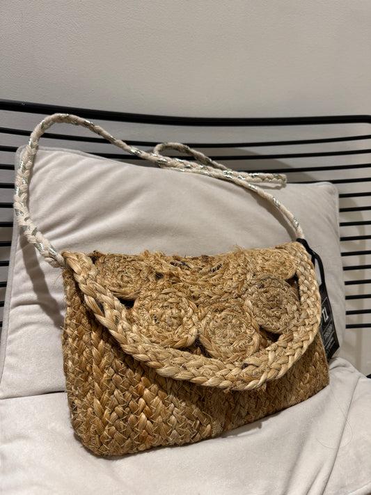 Sac bandoulière en rafia