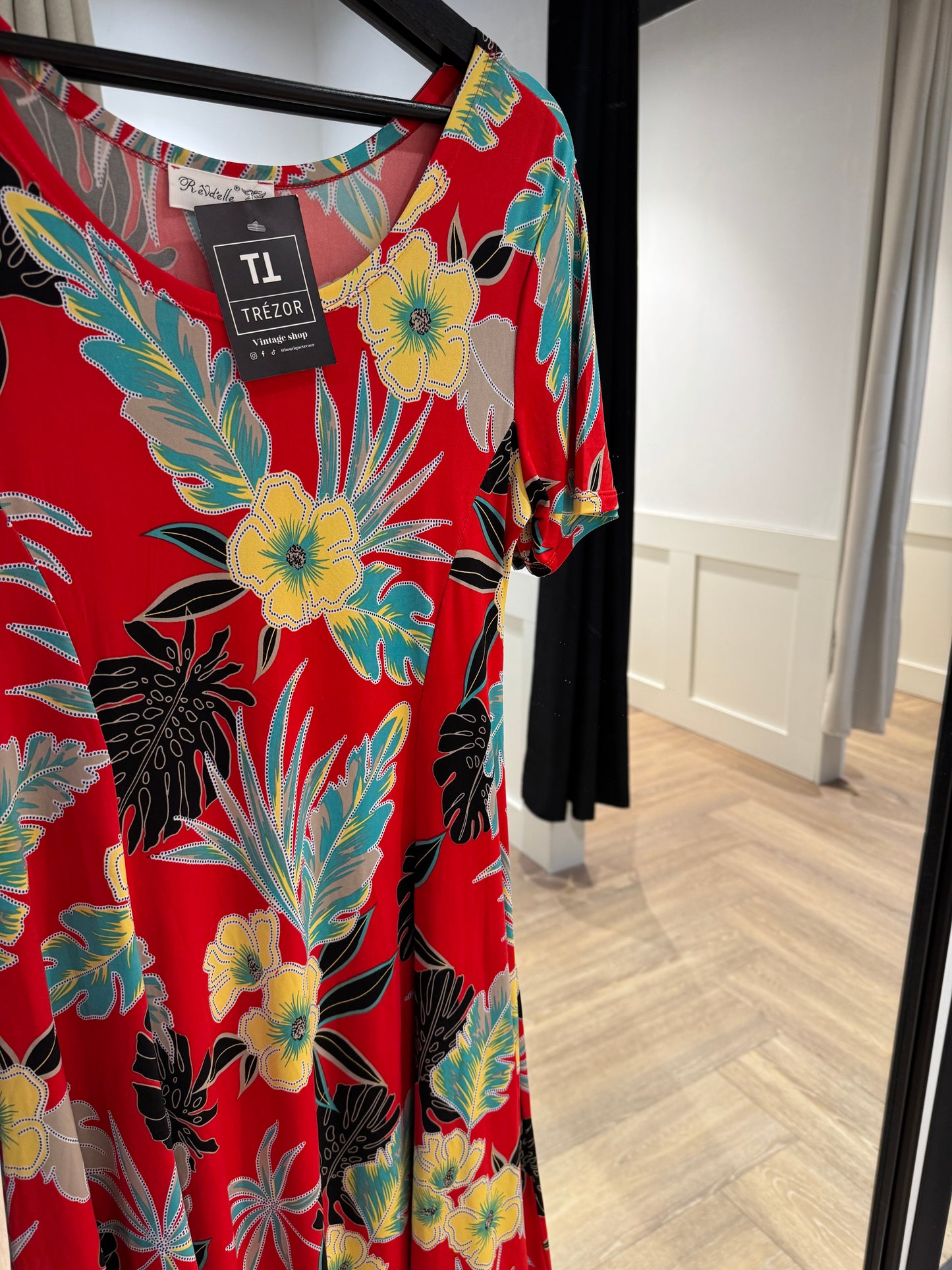 Robe vintage courte à fleurs M