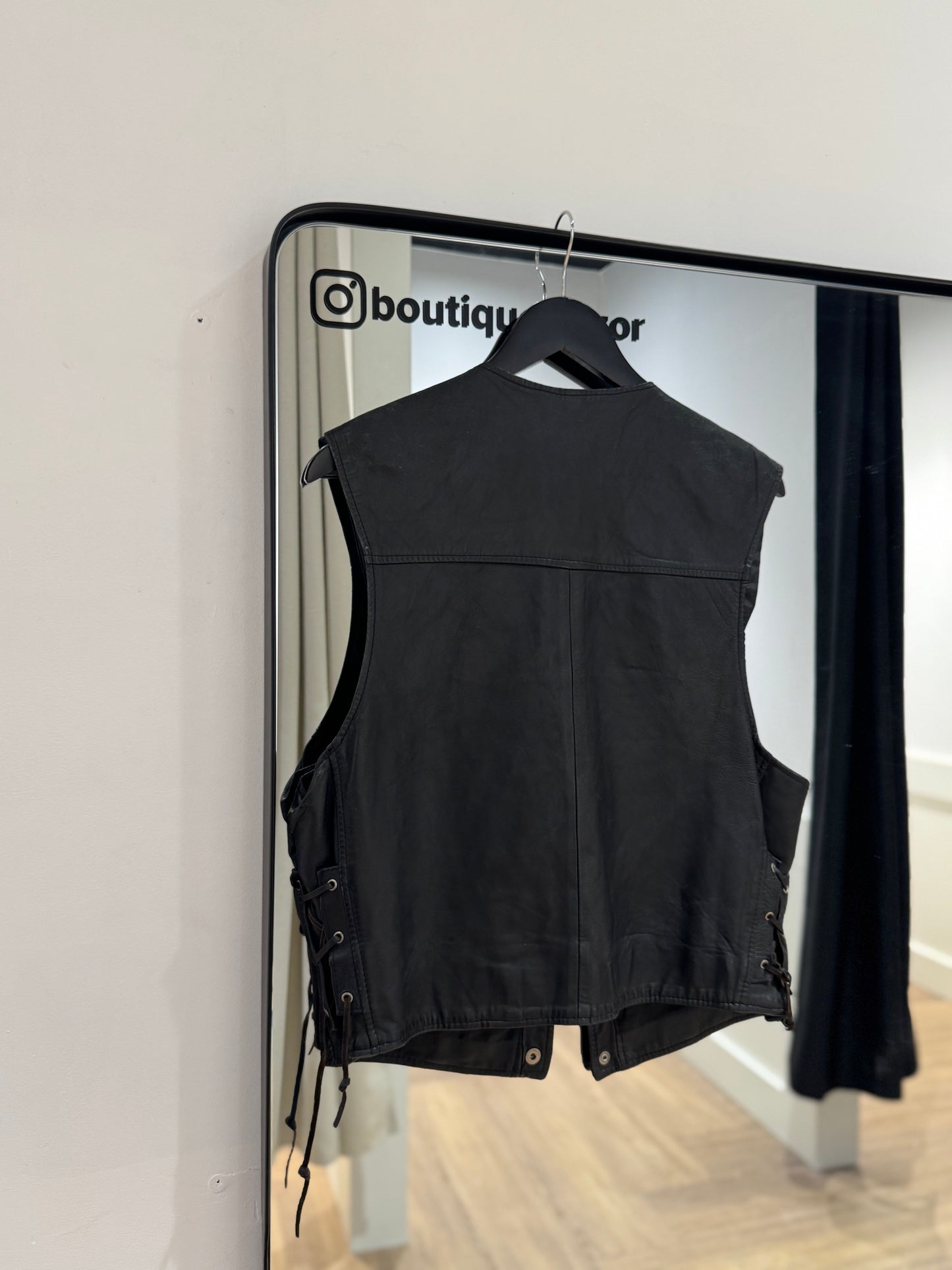 Gilet sans manches en cuir noir M