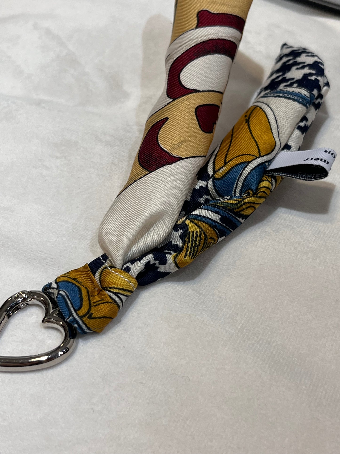Porte-clés imprimé foulard Trézor x Maison Merr