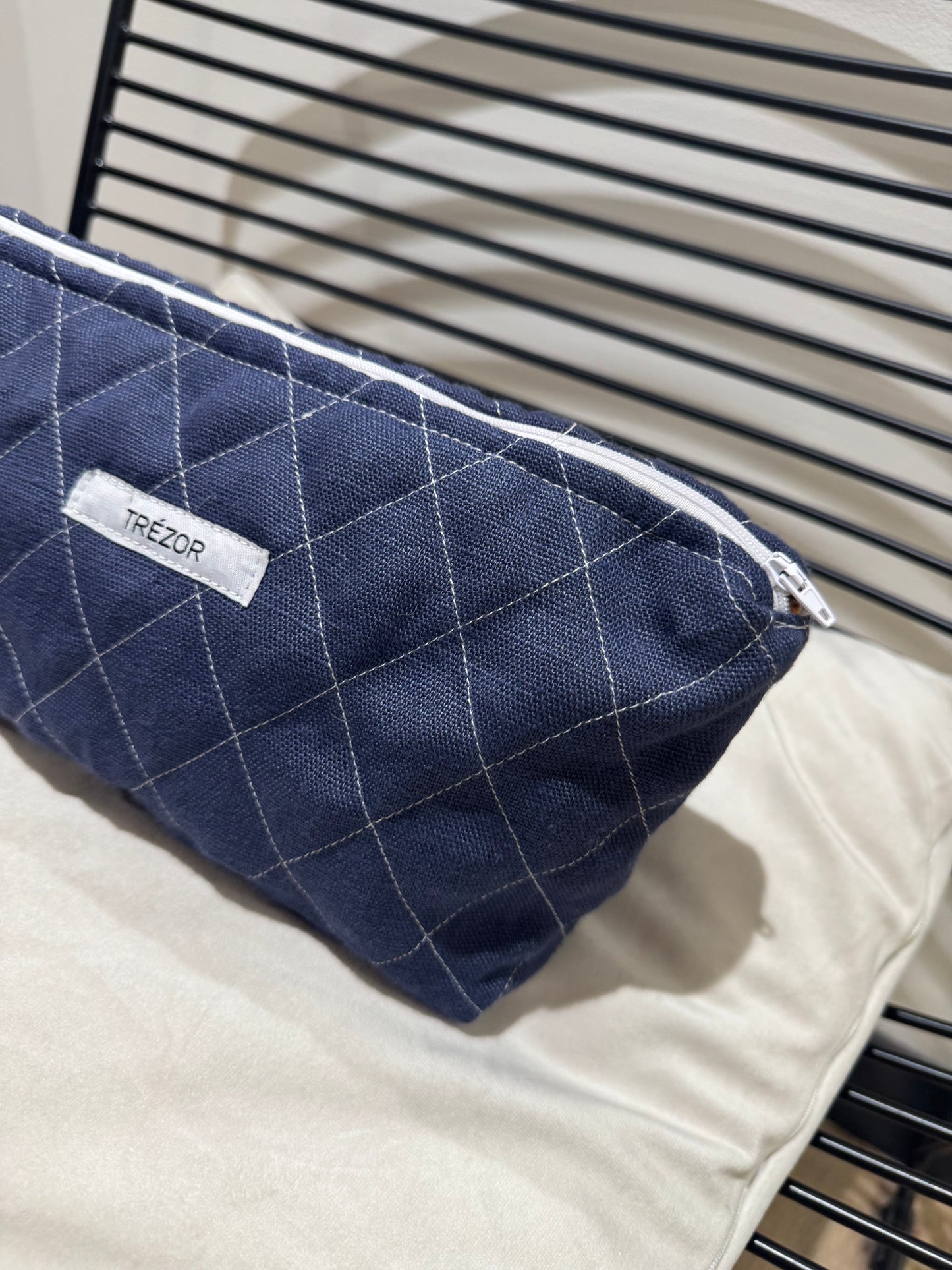 Pochette upcyclée Trézor