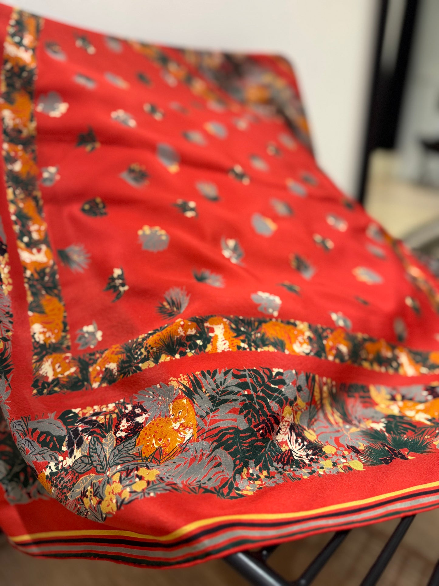Foulard en soie Christian Dior vintage