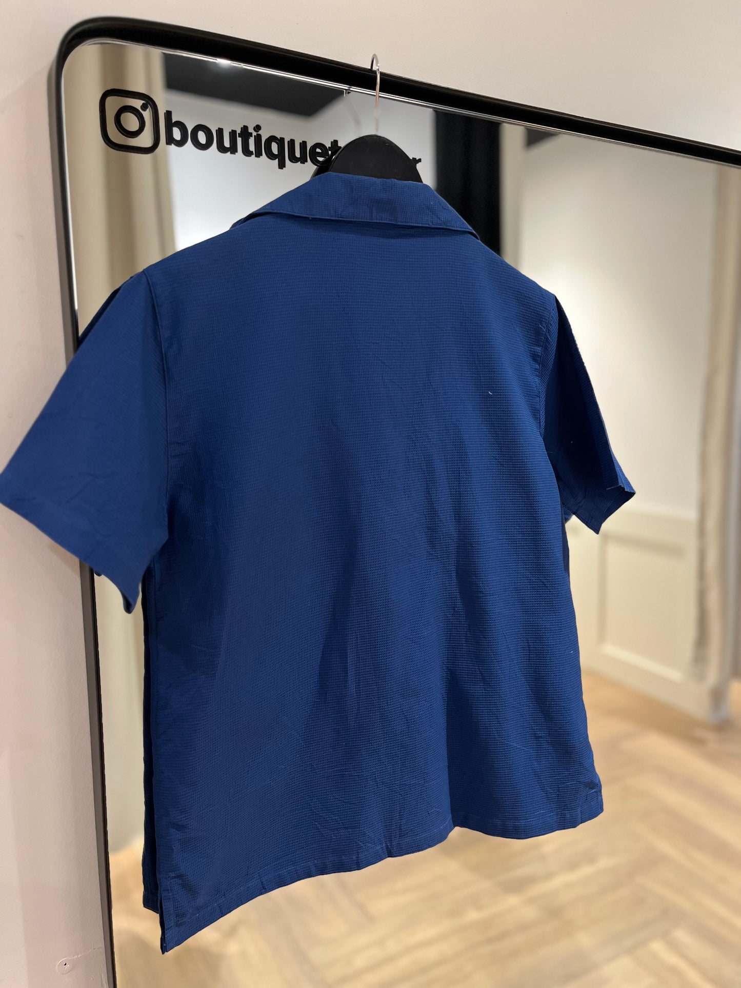 Chemise vintage à broderies S