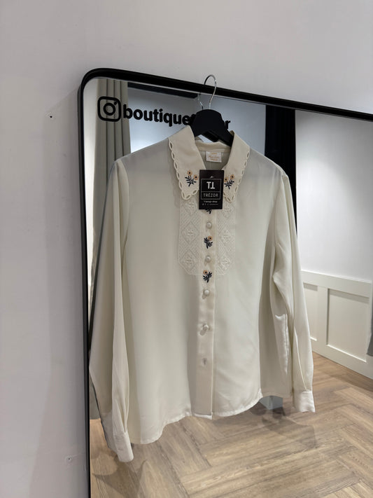 Chemise vintage à broderies M