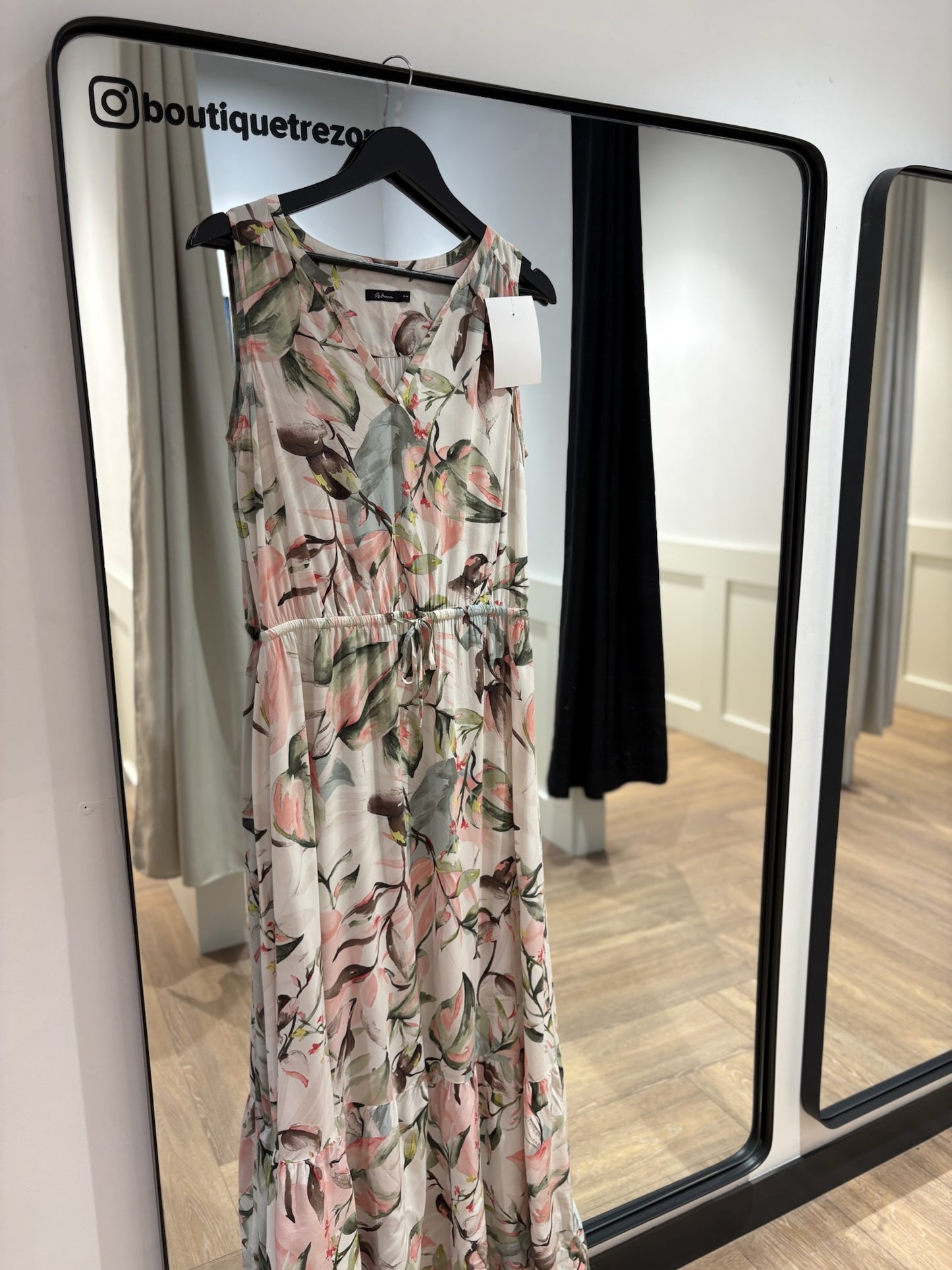 Robe longue à motifs M