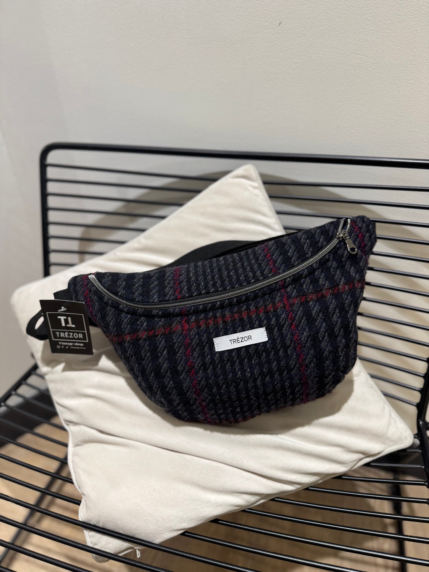 Sac banane grand format upcyclé fait main