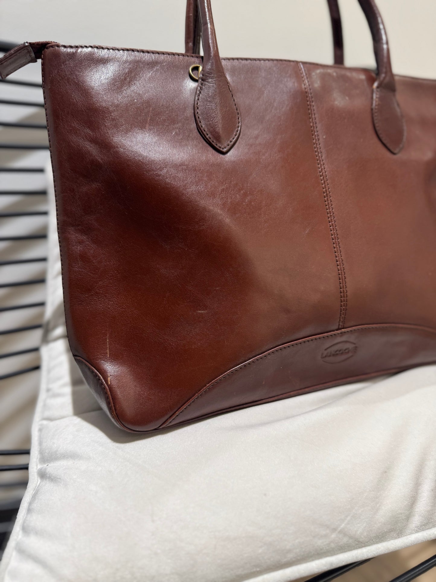 Sac à main en cuir vintage